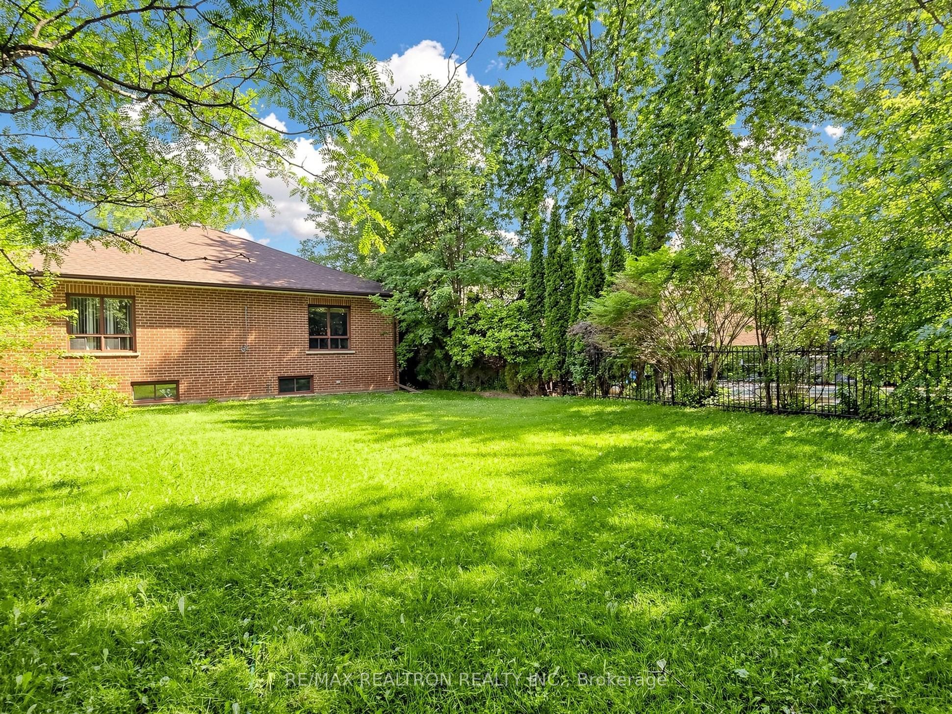 179 Douglas Road Property Photo 25