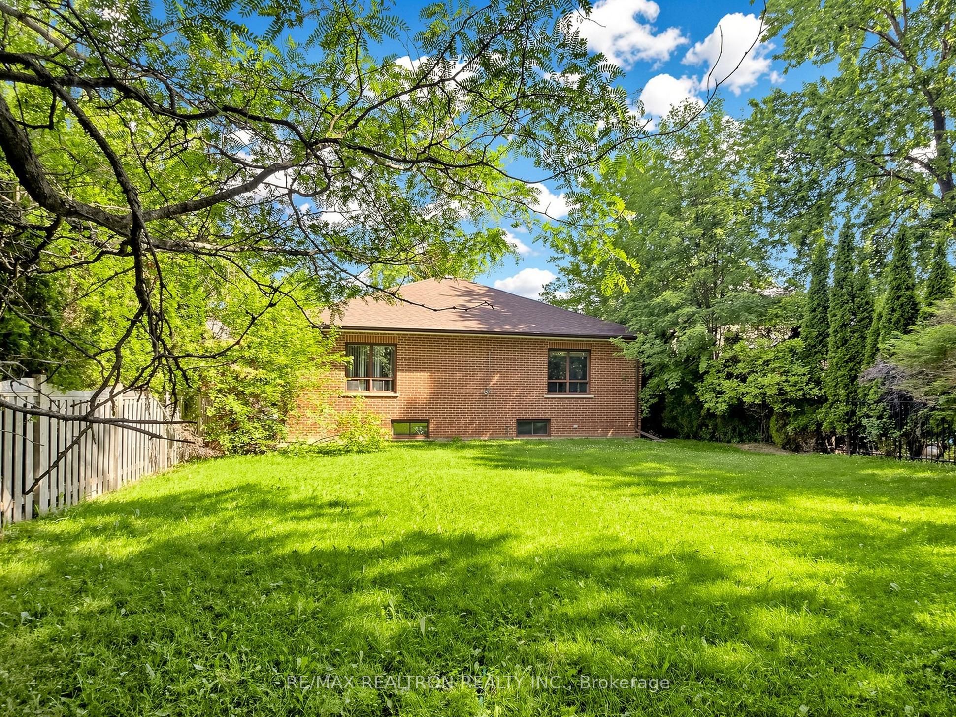 179 Douglas Road Property Photo 26