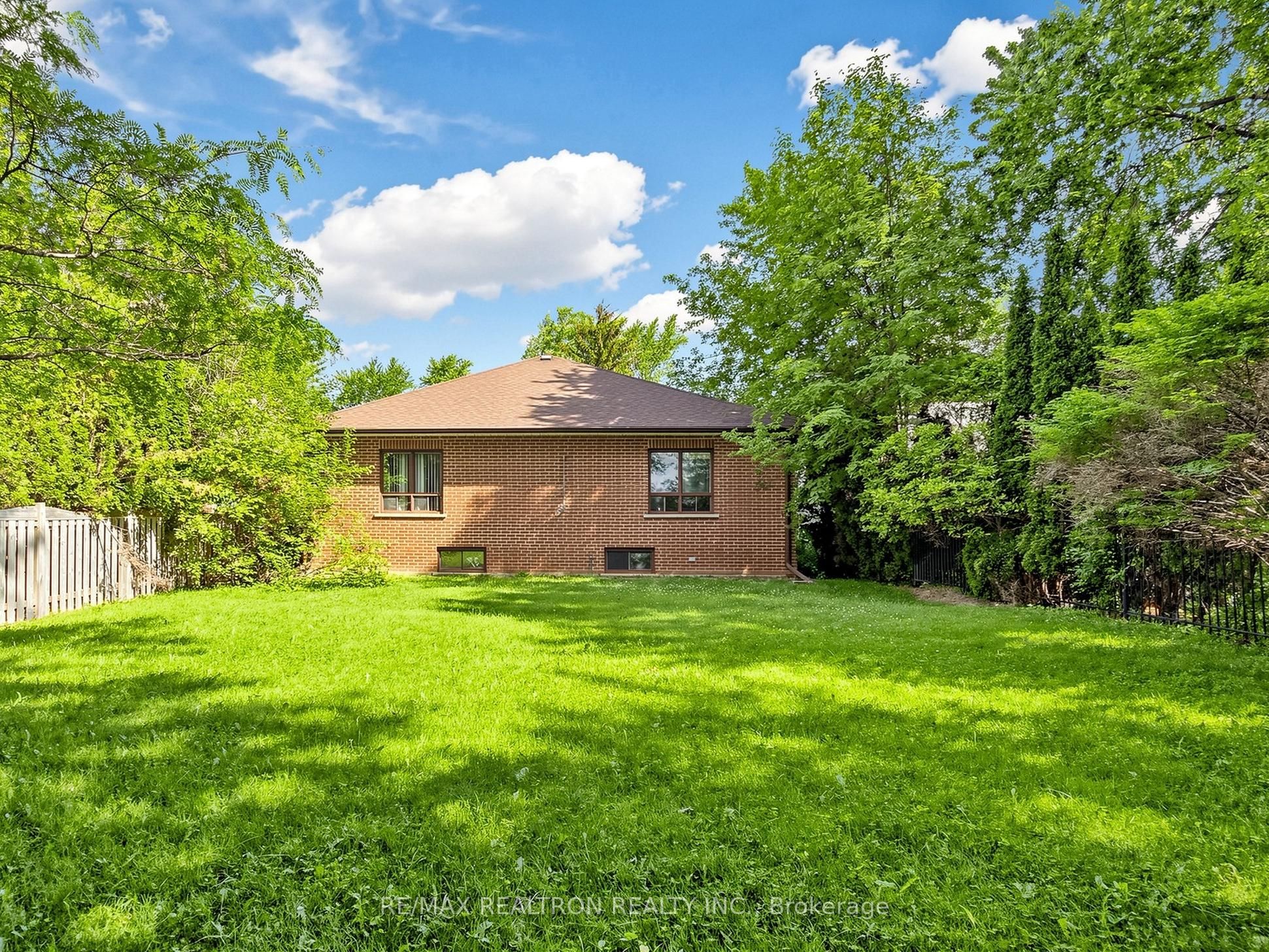 179 Douglas Road Property Photo 27