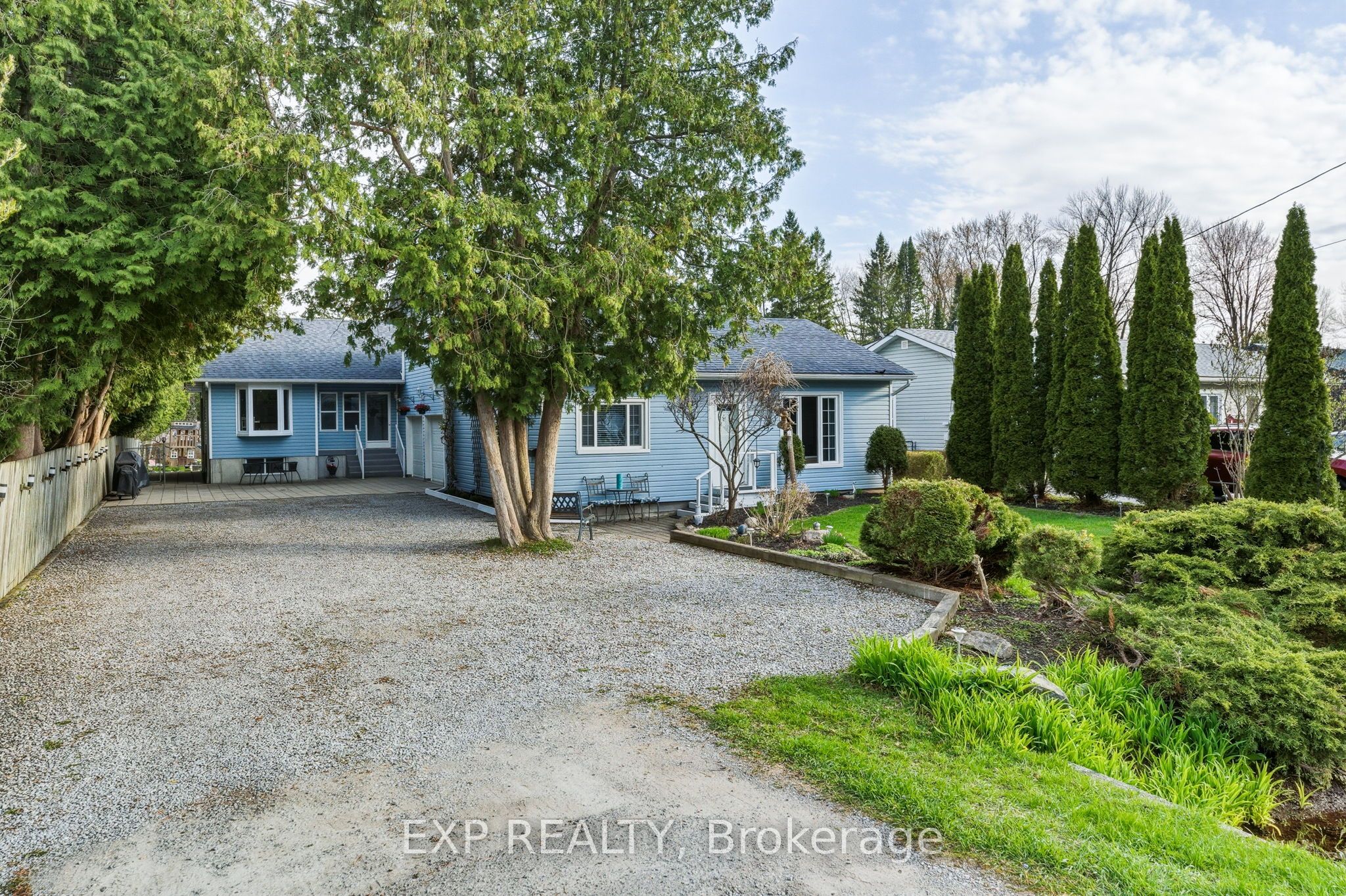 287 Elmview Gardens Property Photo 2