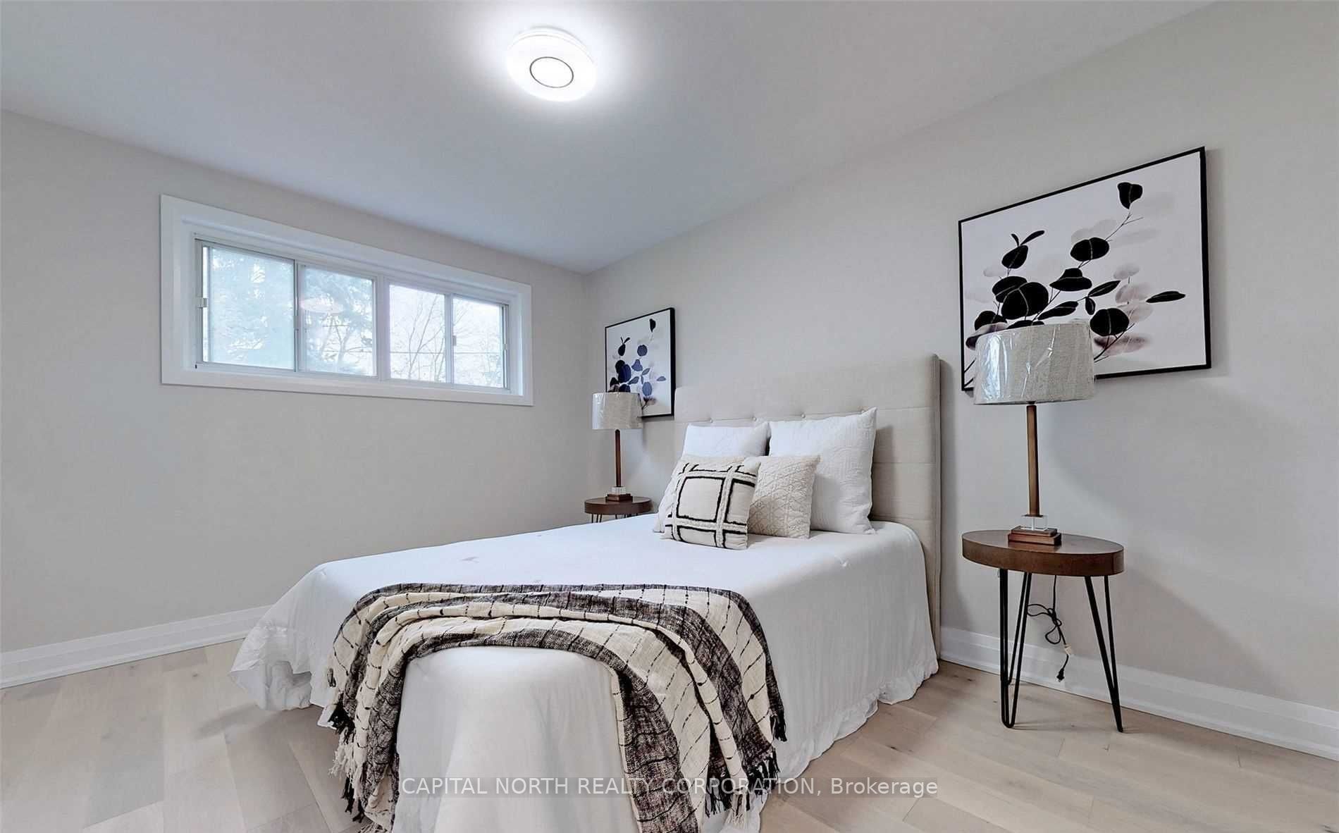 9 Lee Gate Property Photo 4