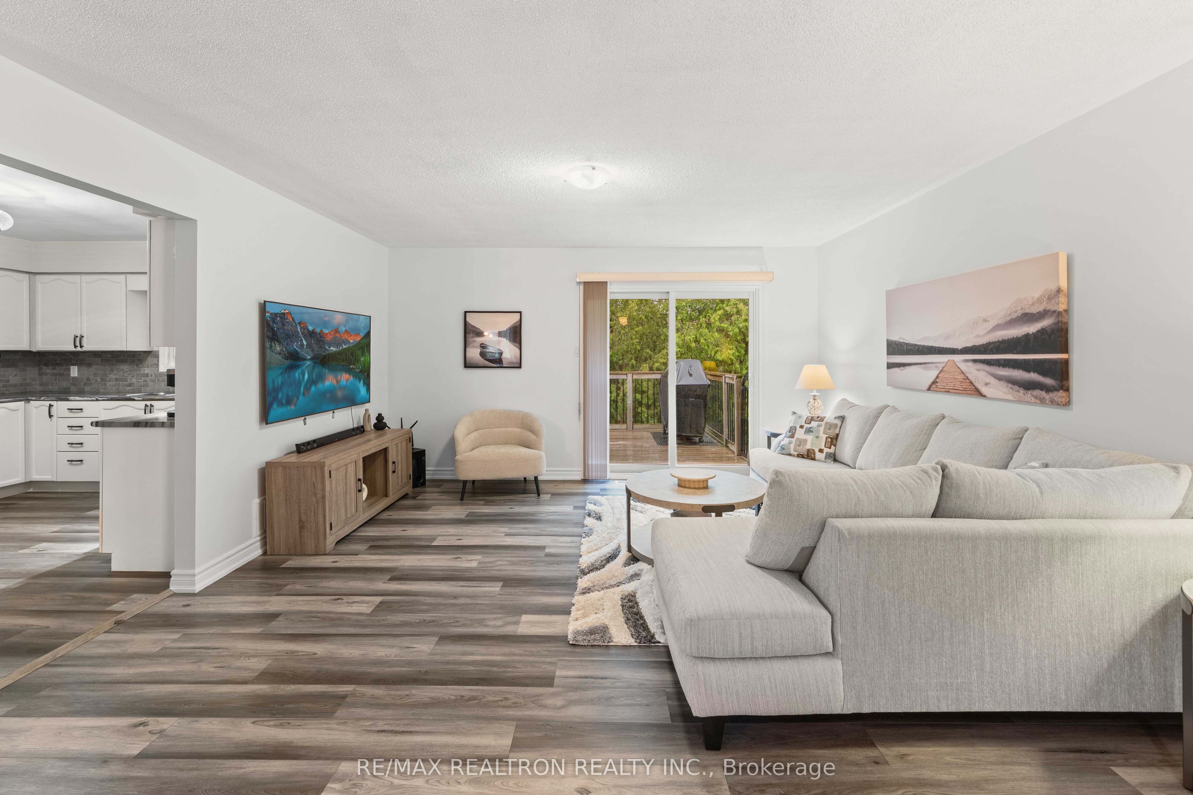 8977 Boyne River Road Property Photo 6