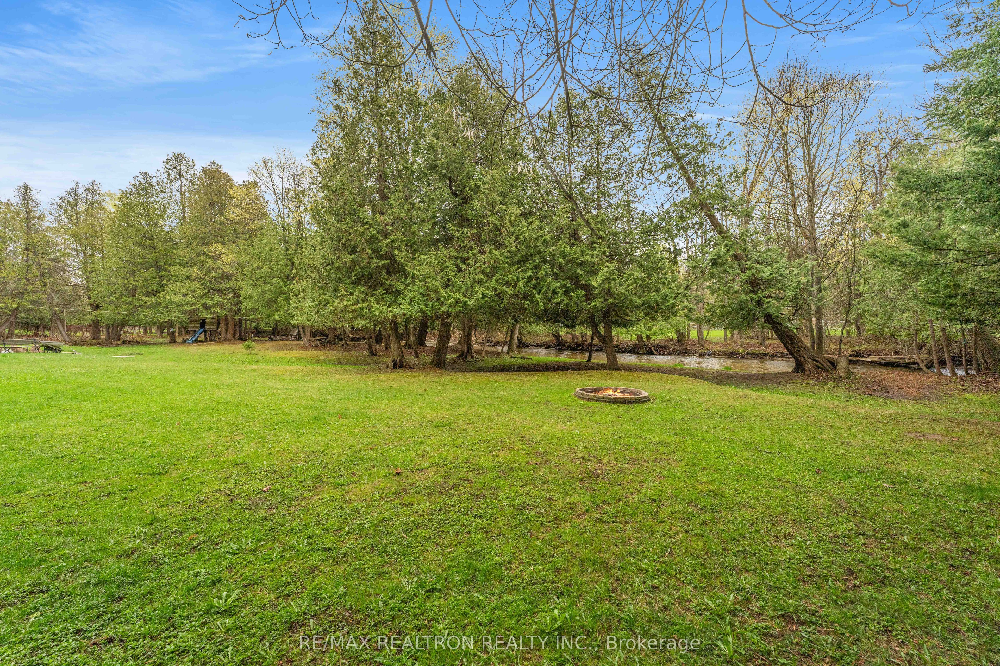 8977 Boyne River Road Property Photo 39