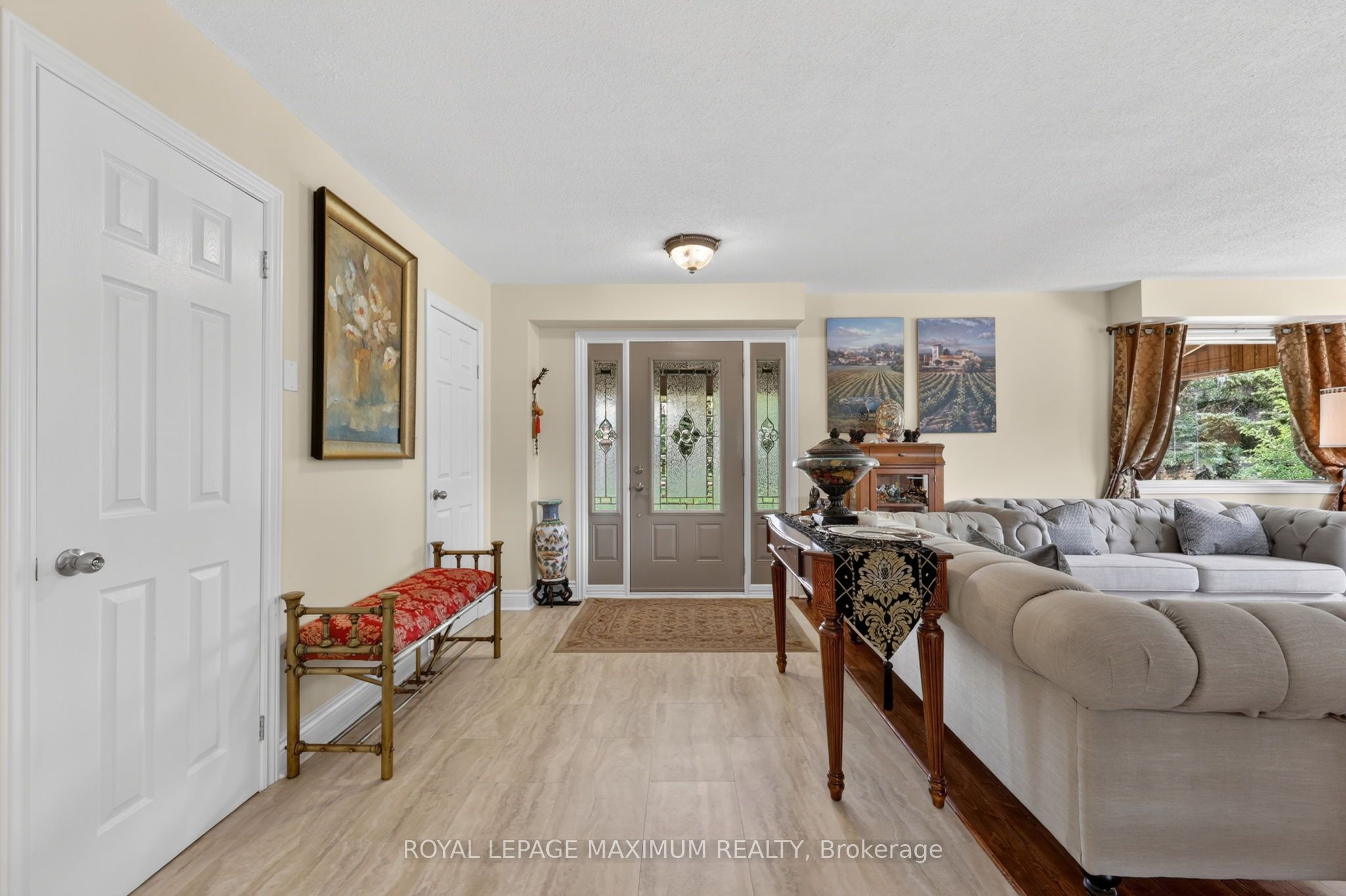 4372 Train Street Property Photo 5