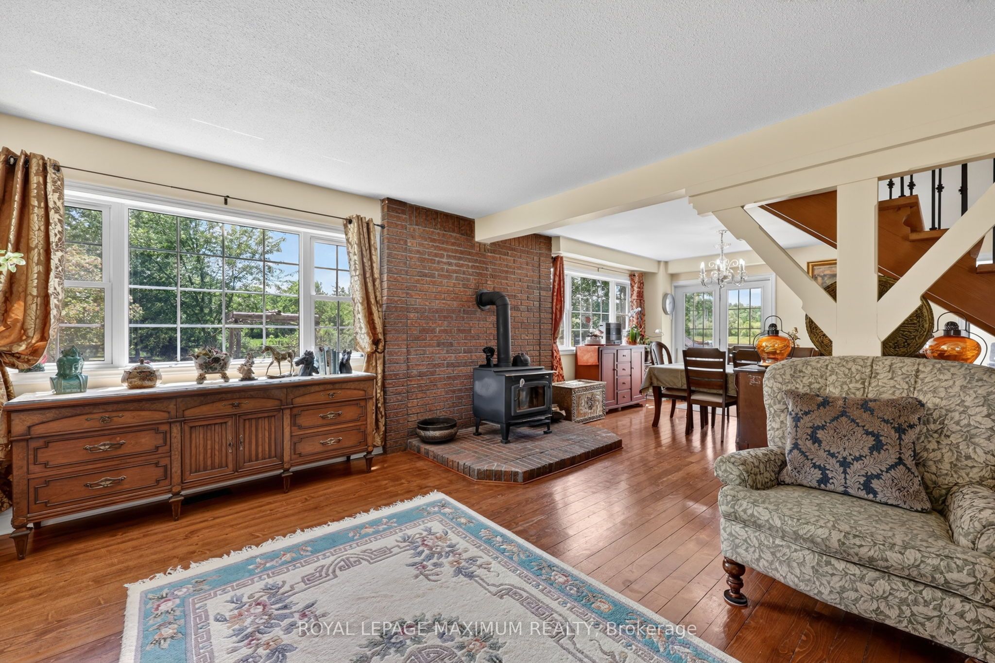 4372 Train Street Property Photo 8