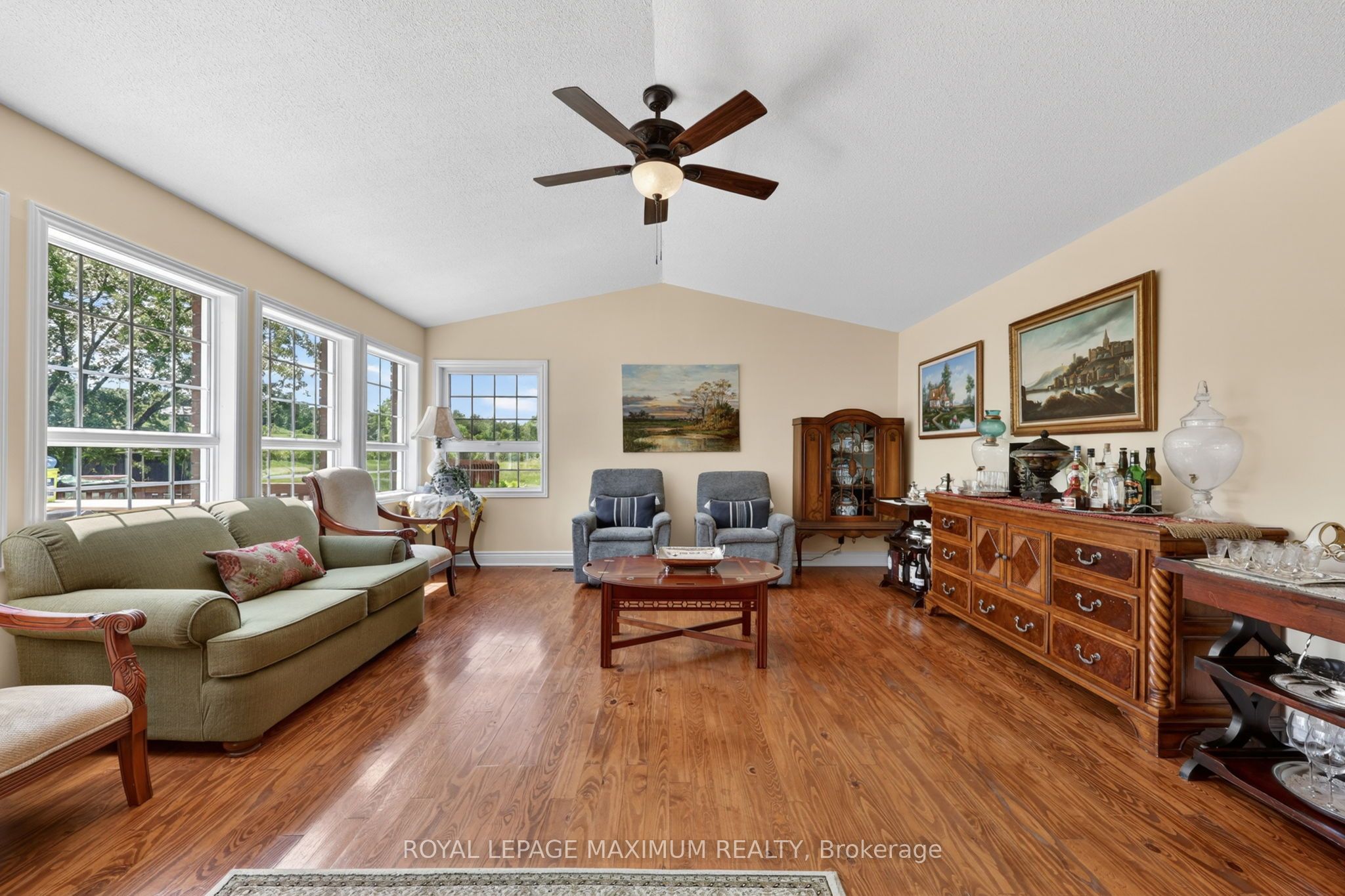 4372 Train Street Property Photo 23