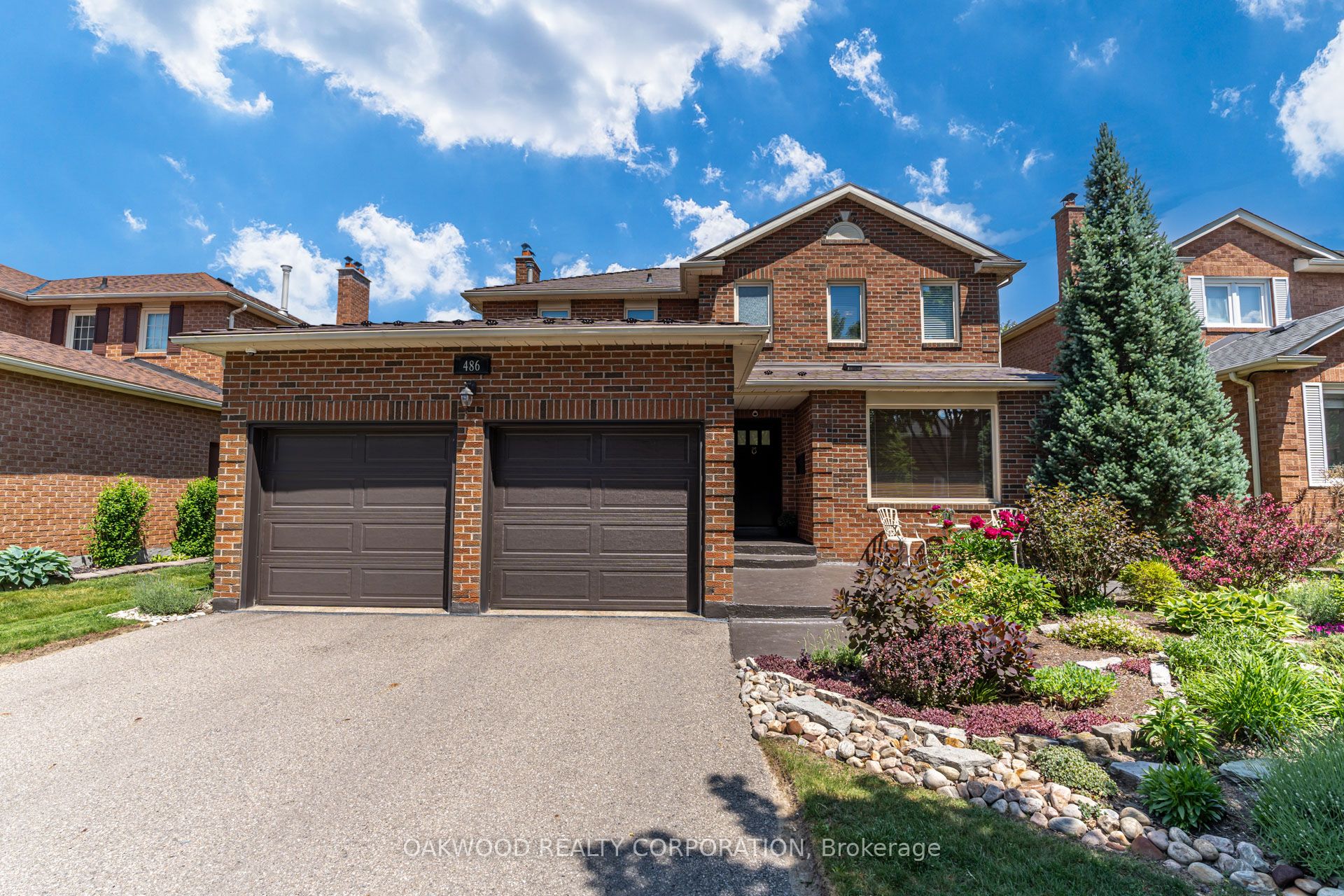486 Greenock Drive Property Photo 1