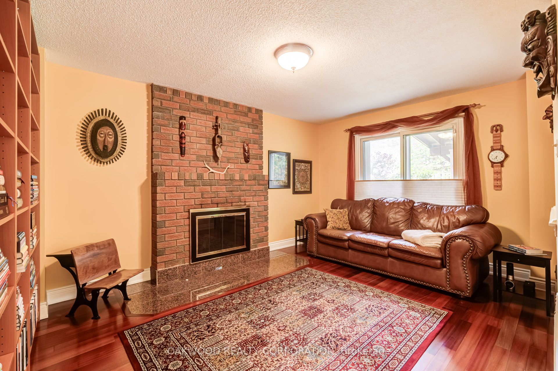 486 Greenock Drive Property Photo 15
