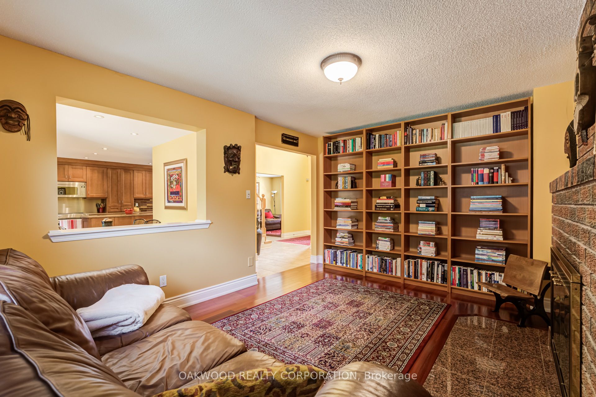486 Greenock Drive Property Photo 16