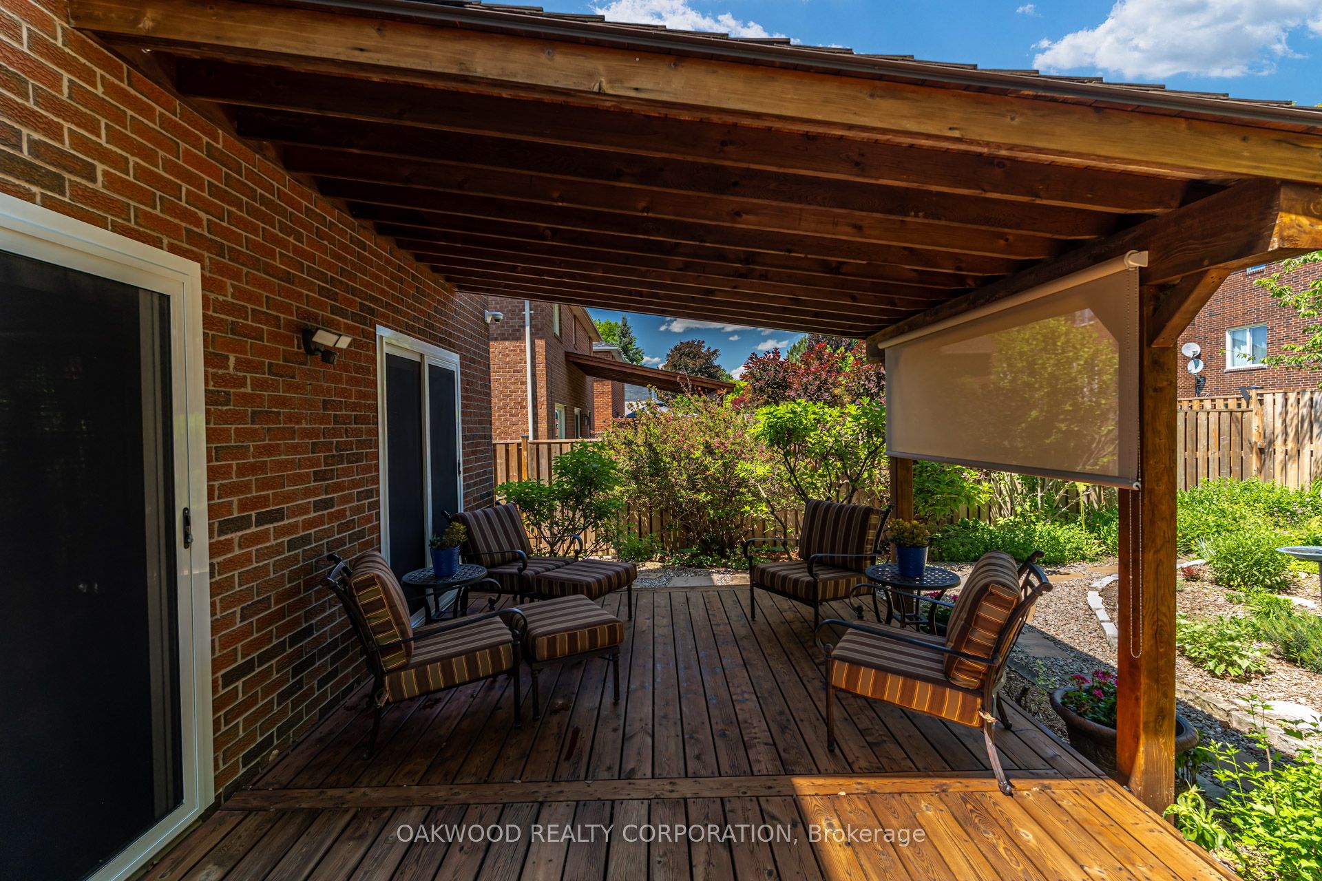 486 Greenock Drive Property Photo 37