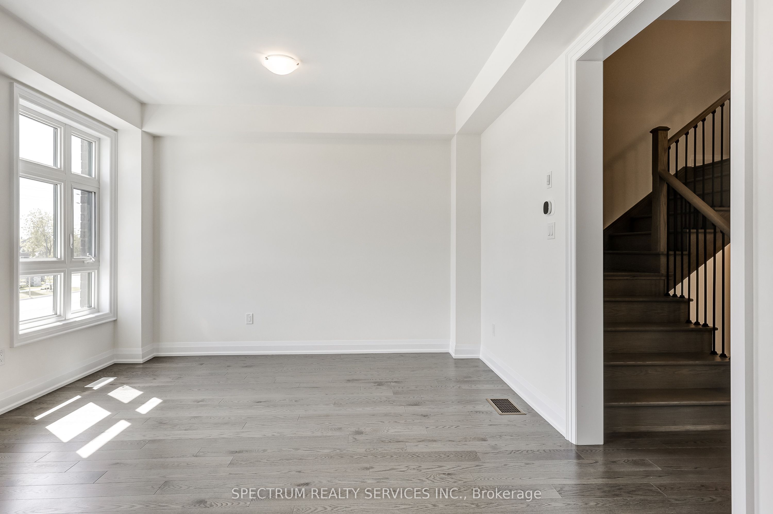 72 Adario Crescent Property Photo 18