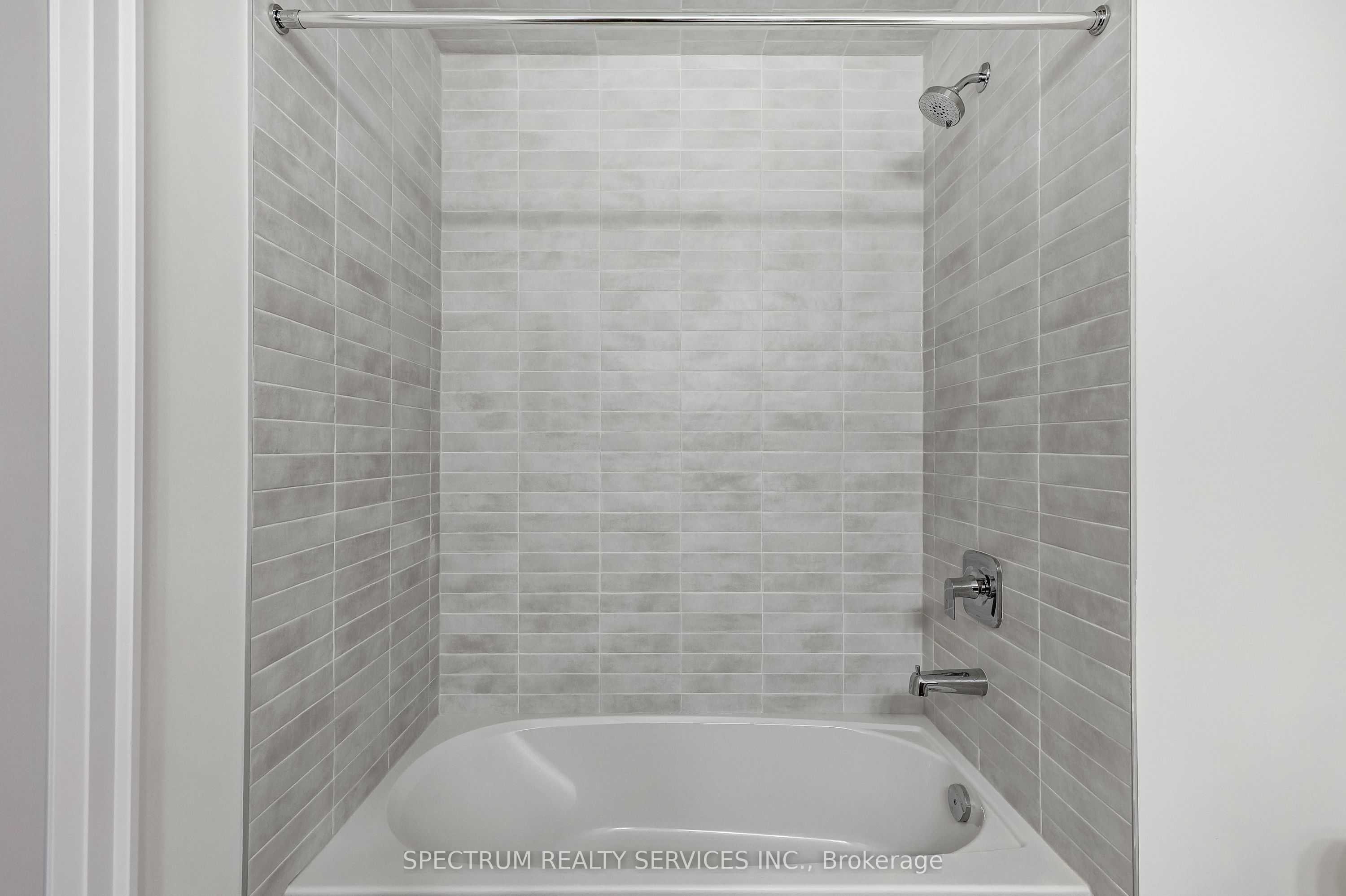 72 Adario Crescent Property Photo 26