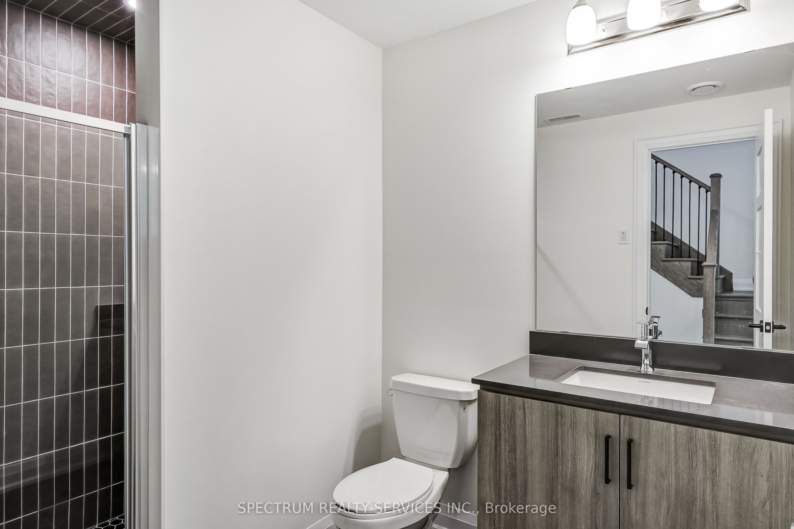 72 Adario Crescent Property Photo 40