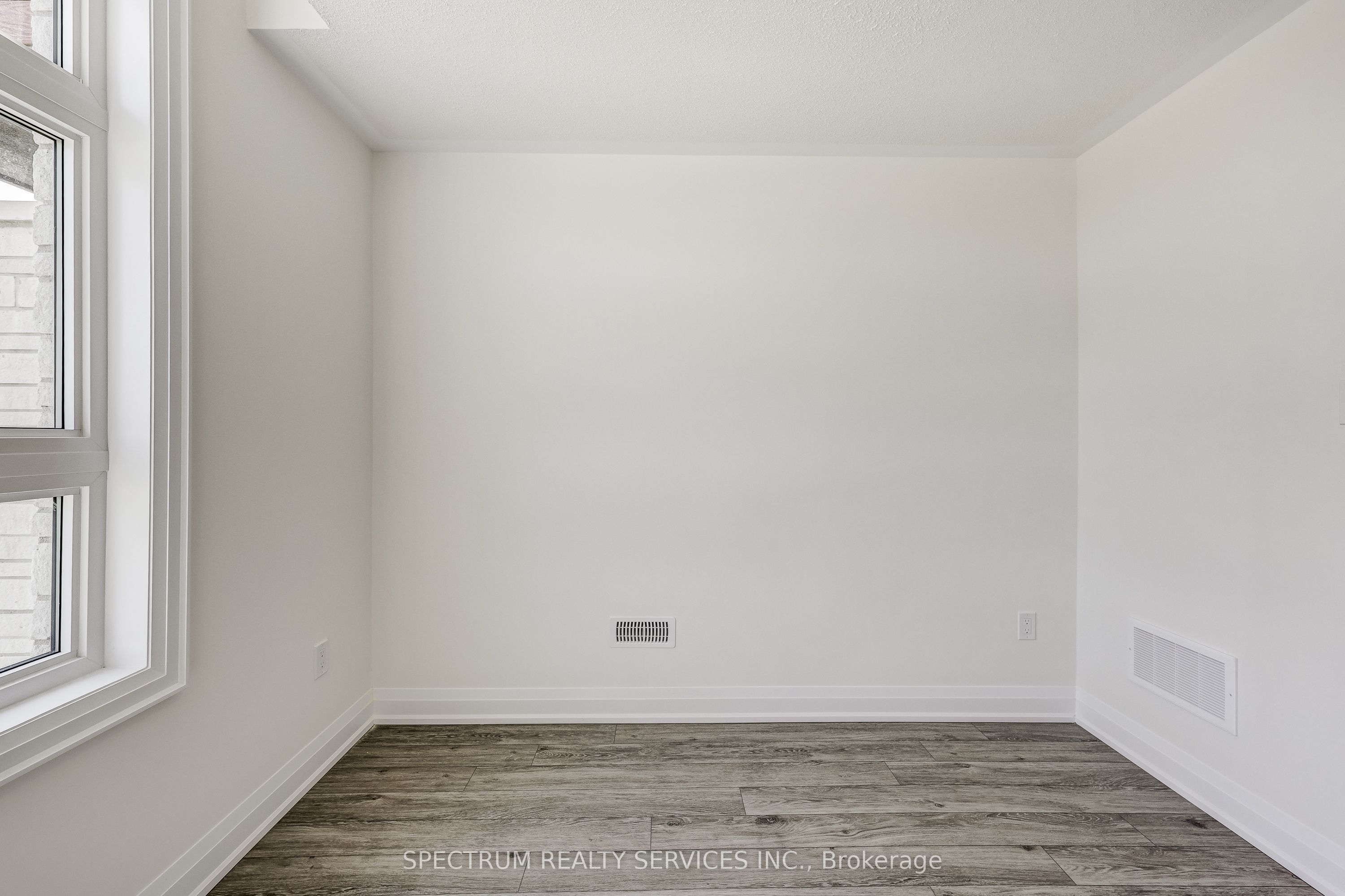 72 Adario Crescent Property Photo 43