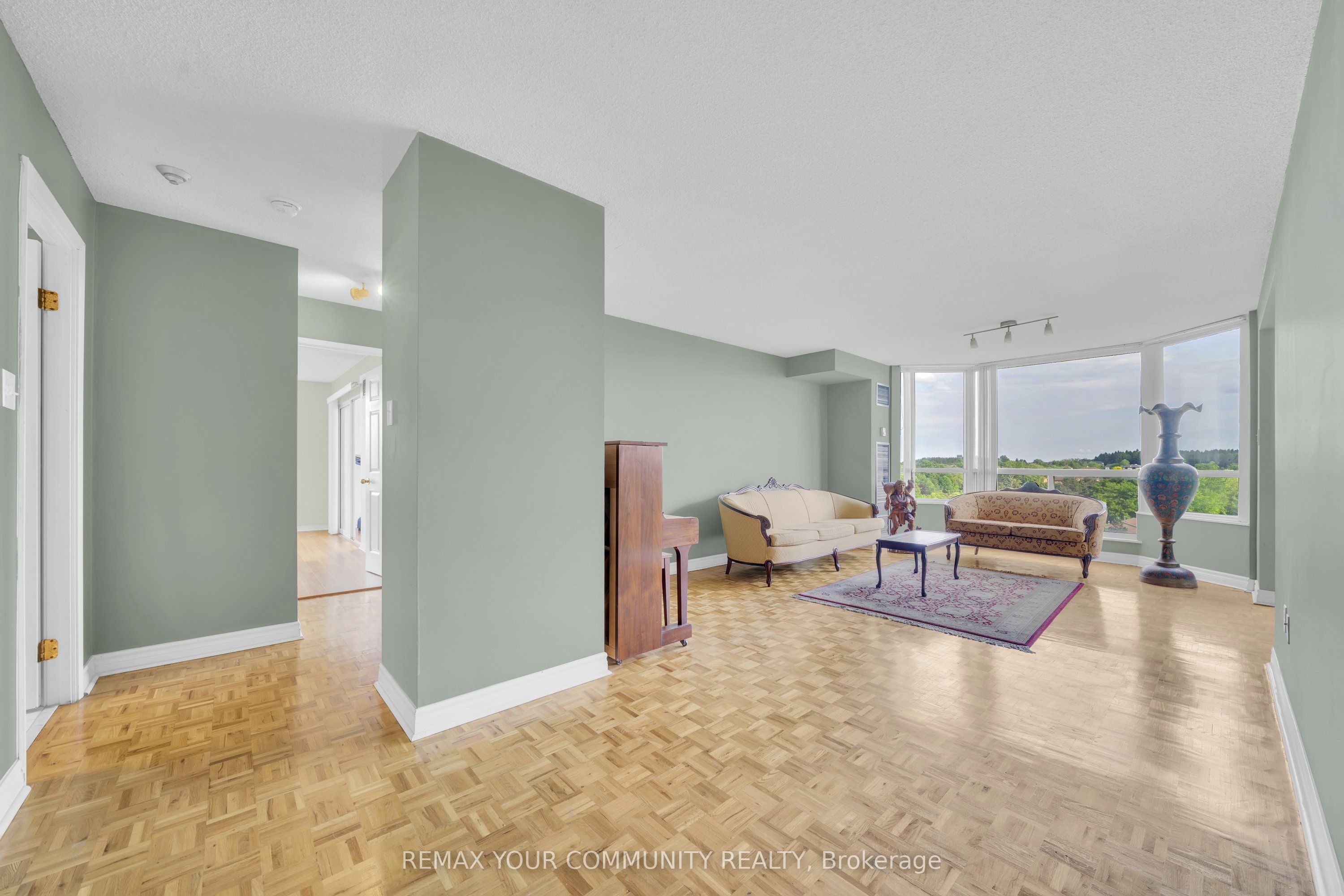 175 Cedar Avenue 913 Property Photo 2