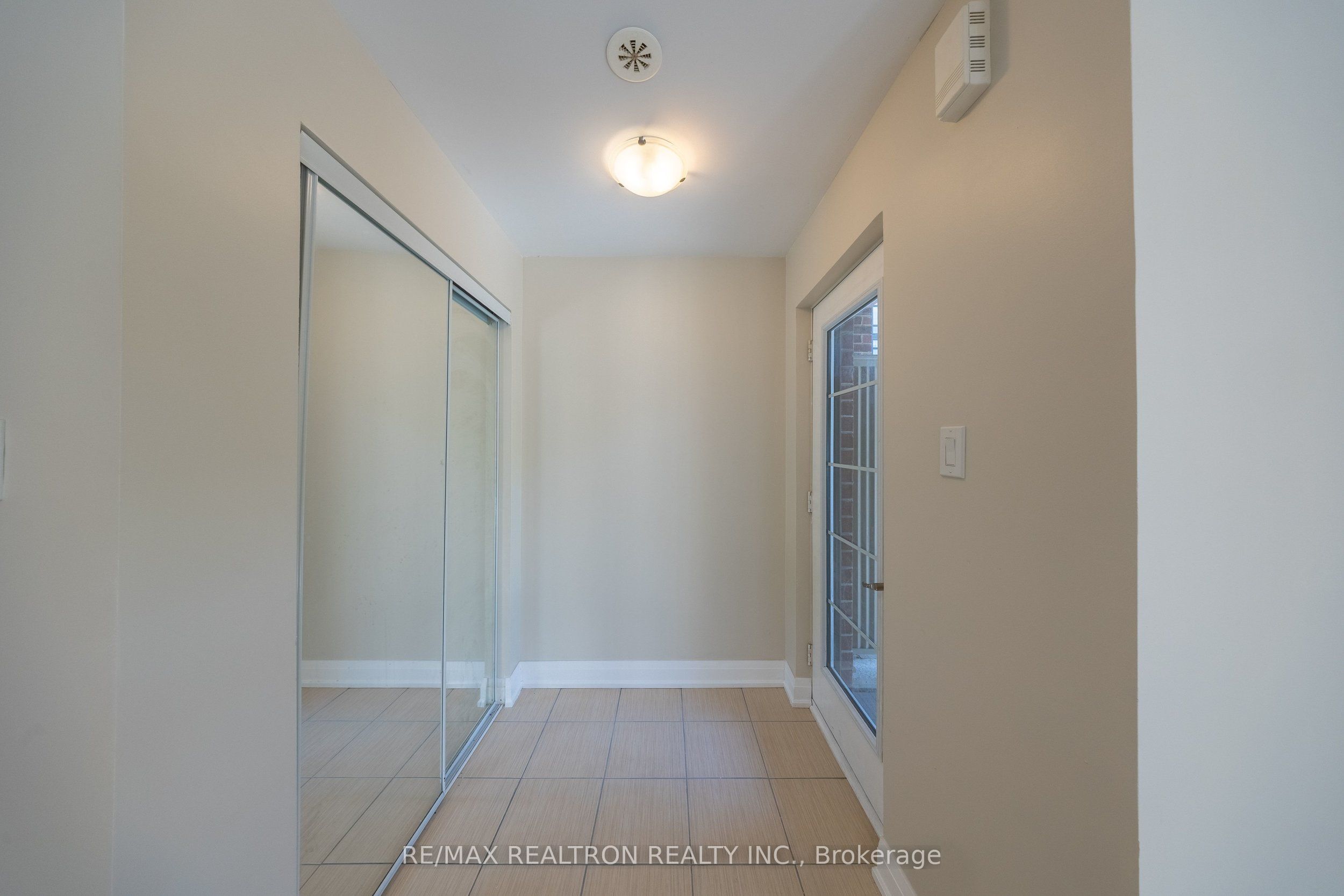 6 Whitaker Way 157 Property Photo 5