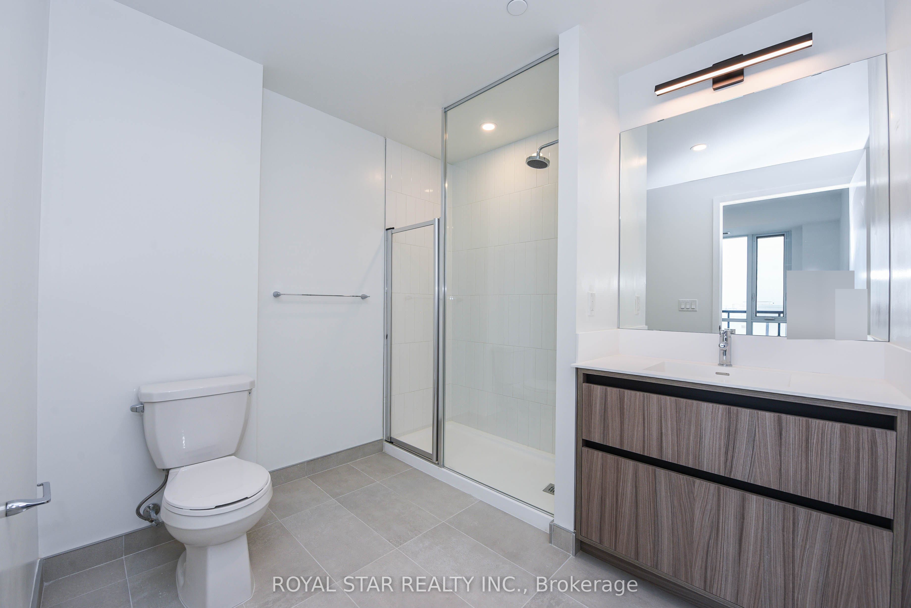 7950 Bathurst Street 1502 Property Photo 25