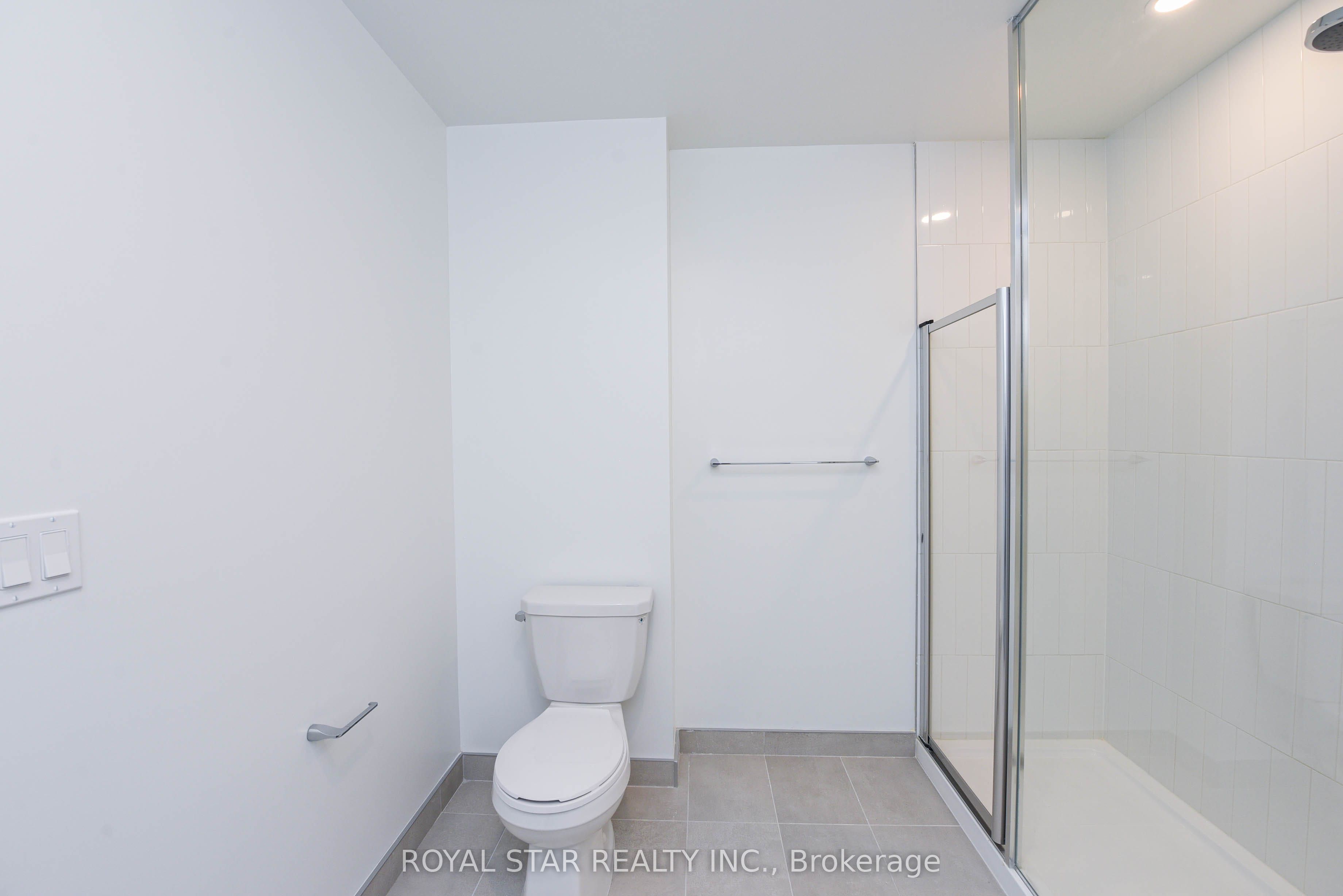 7950 Bathurst Street 1502 Property Photo 29
