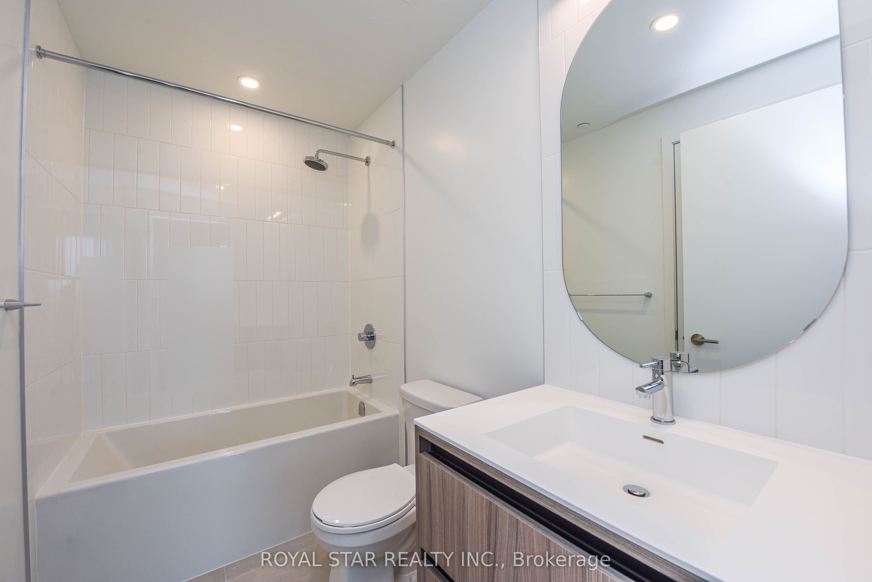 7950 Bathurst Street 1502 Property Photo 30