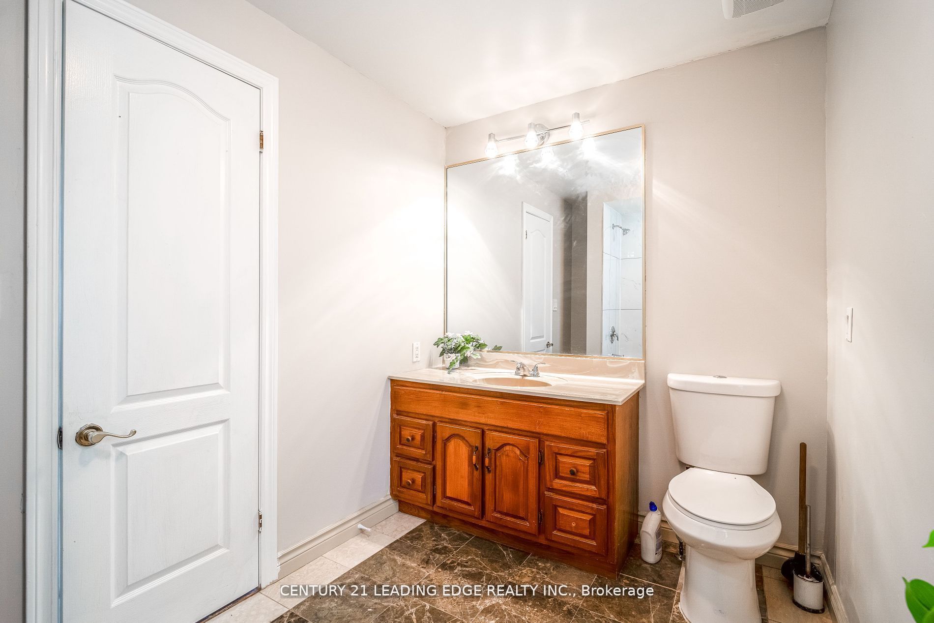 393 Canal Road Property Photo 14