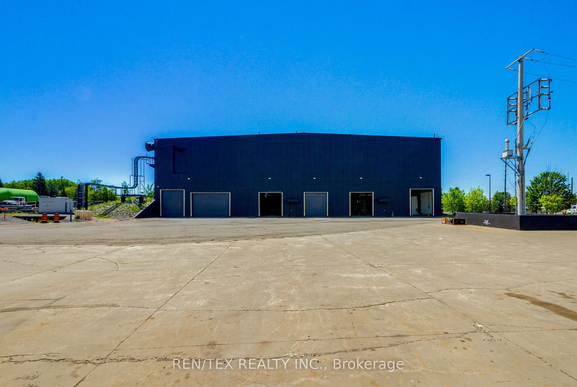 395 Harry Walker Parkway S Property Photo 8
