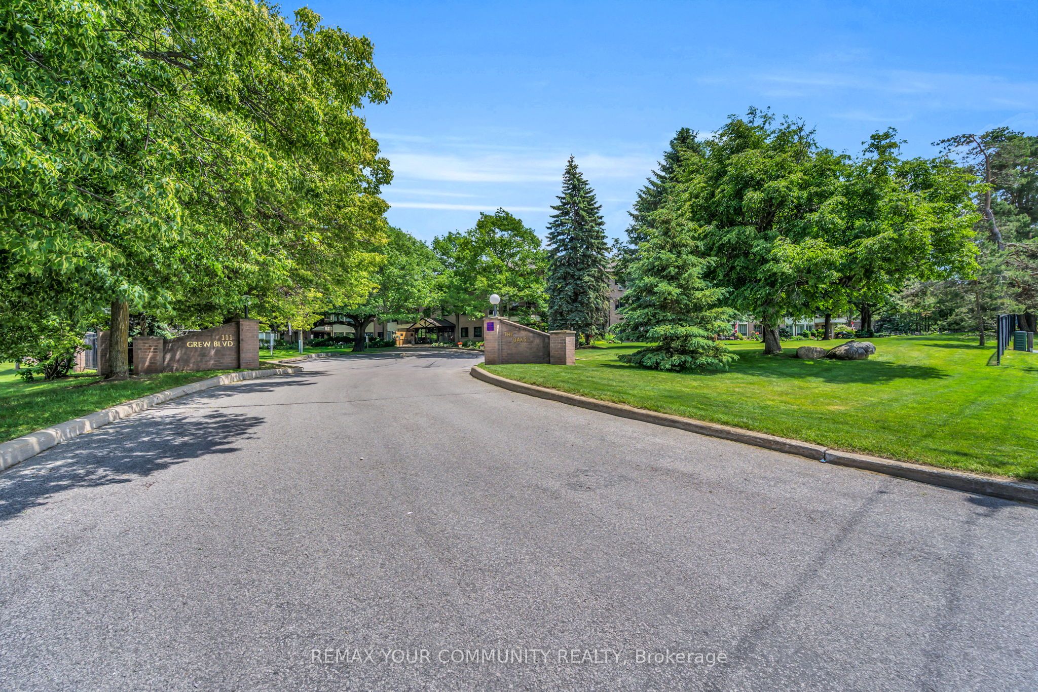 111 Grew Boulevard 210 Property Photo 3