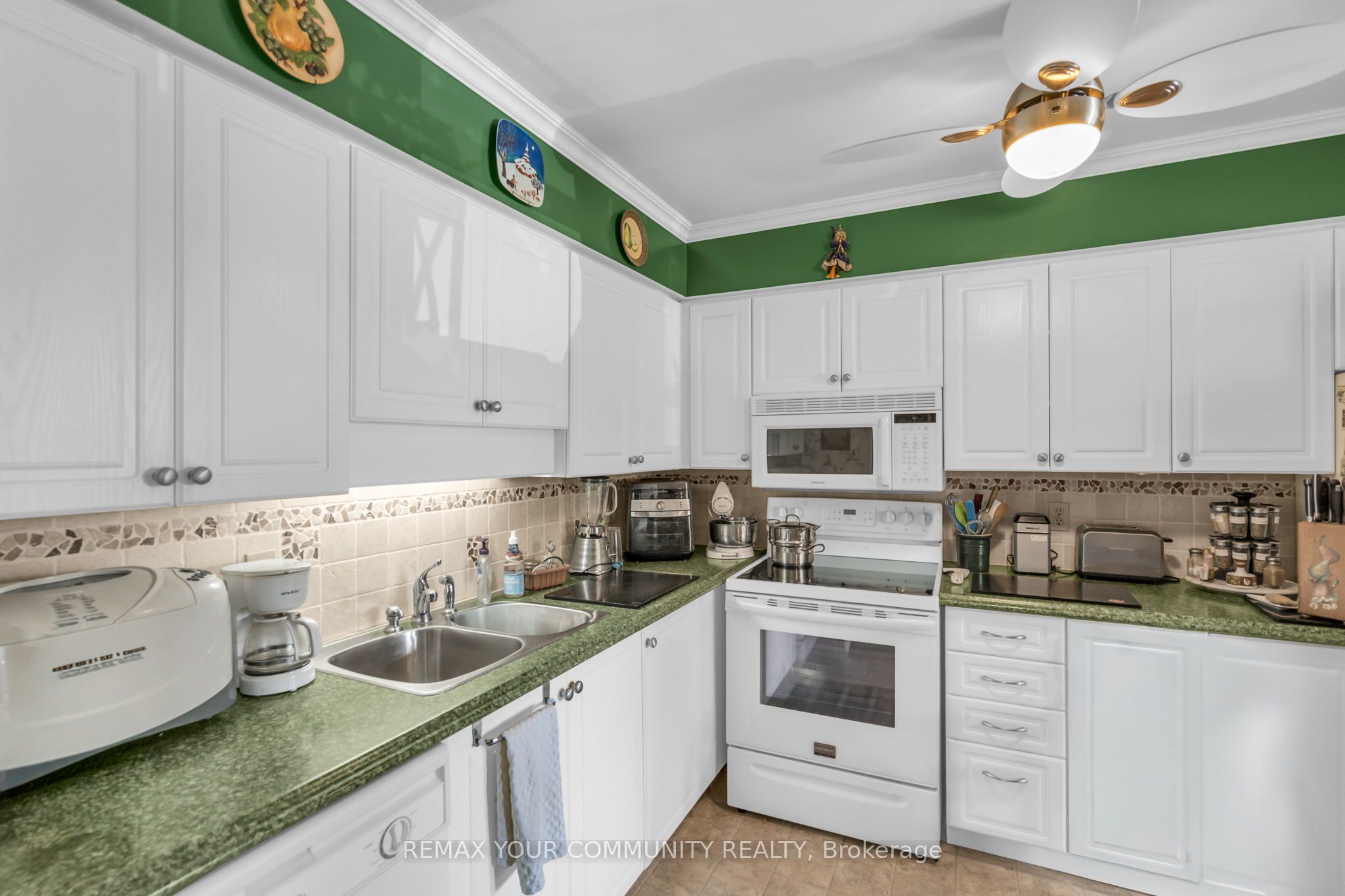 111 Grew Boulevard 210 Property Photo 25