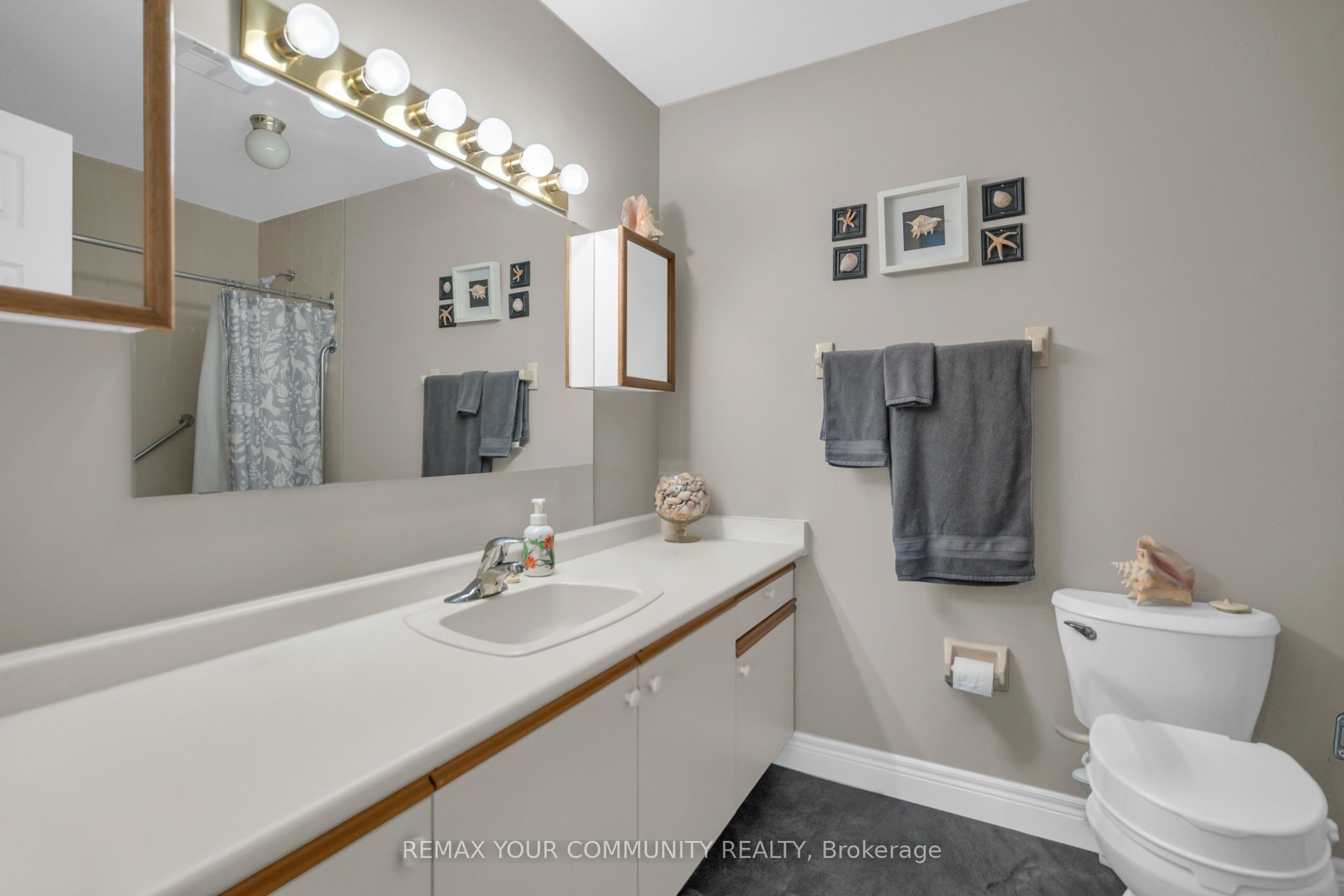 111 Grew Boulevard 210 Property Photo 30
