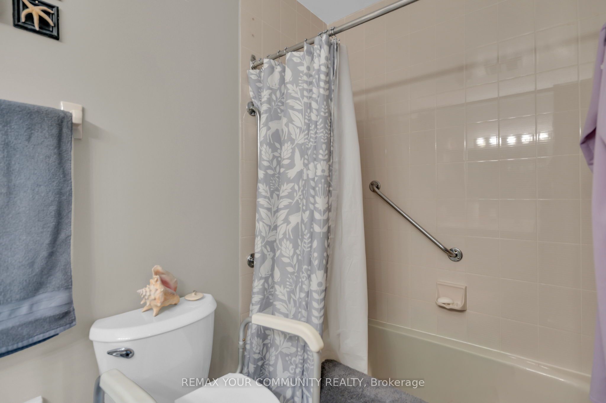 111 Grew Boulevard 210 Property Photo 31