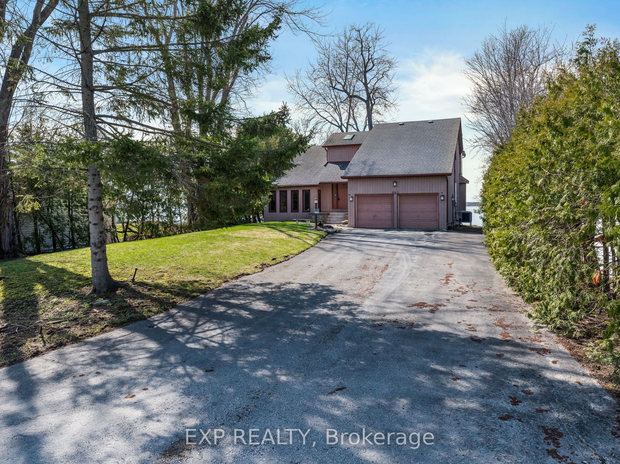 582 Duclos Point Road Property Photo 4