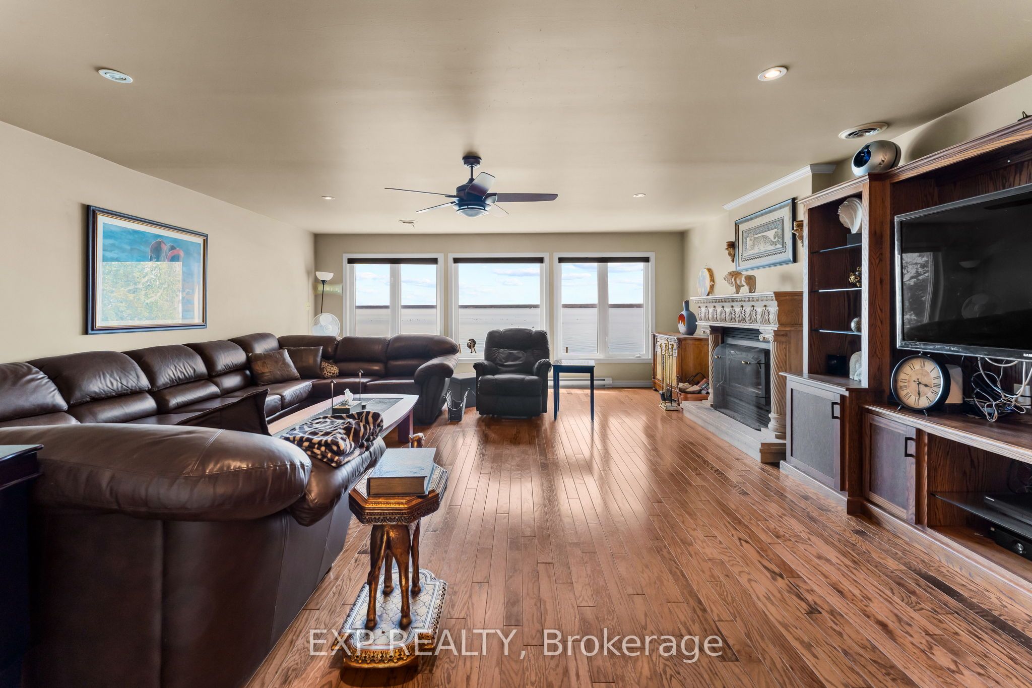 582 Duclos Point Road Property Photo 6