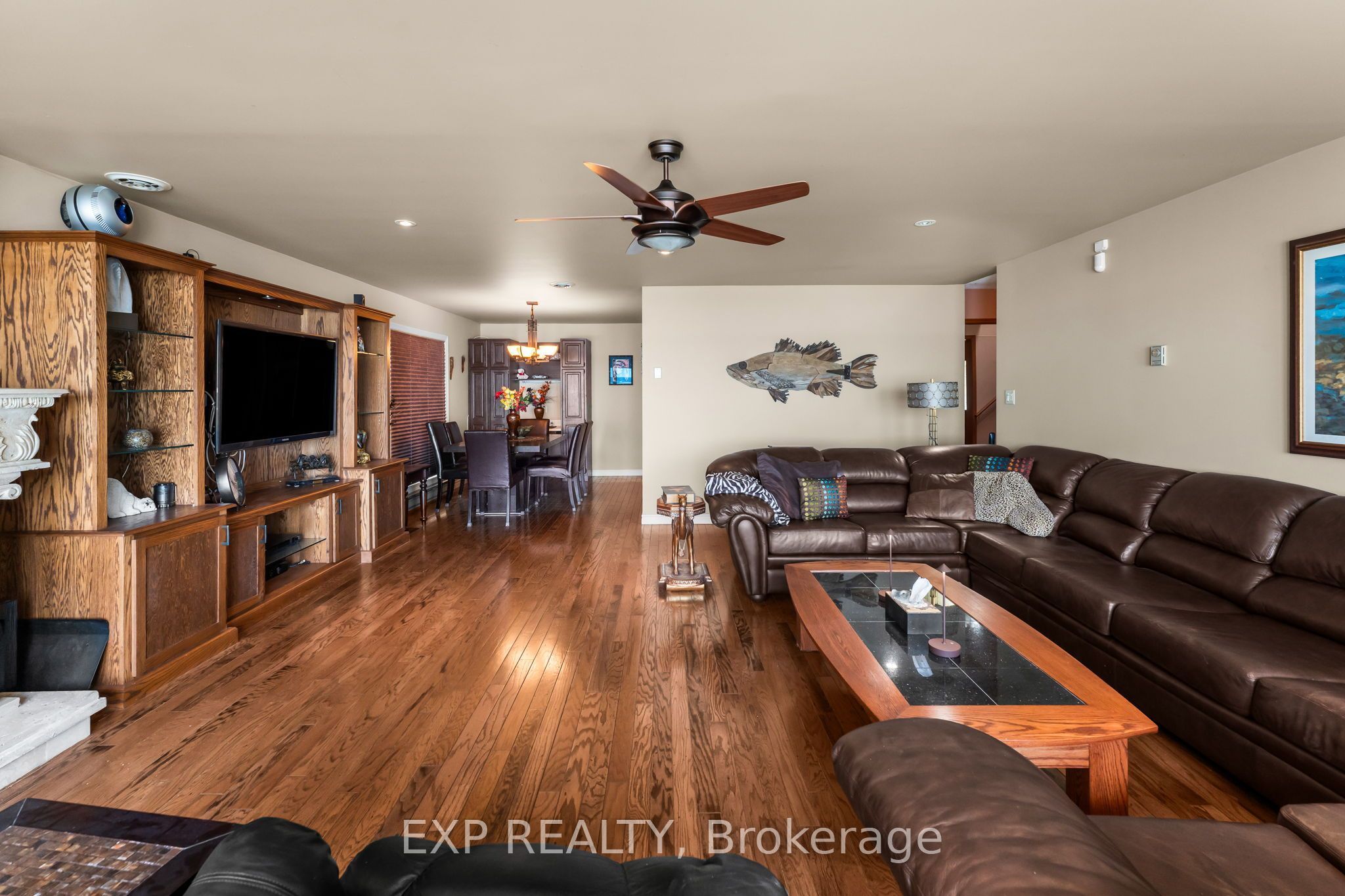 582 Duclos Point Road Property Photo 8