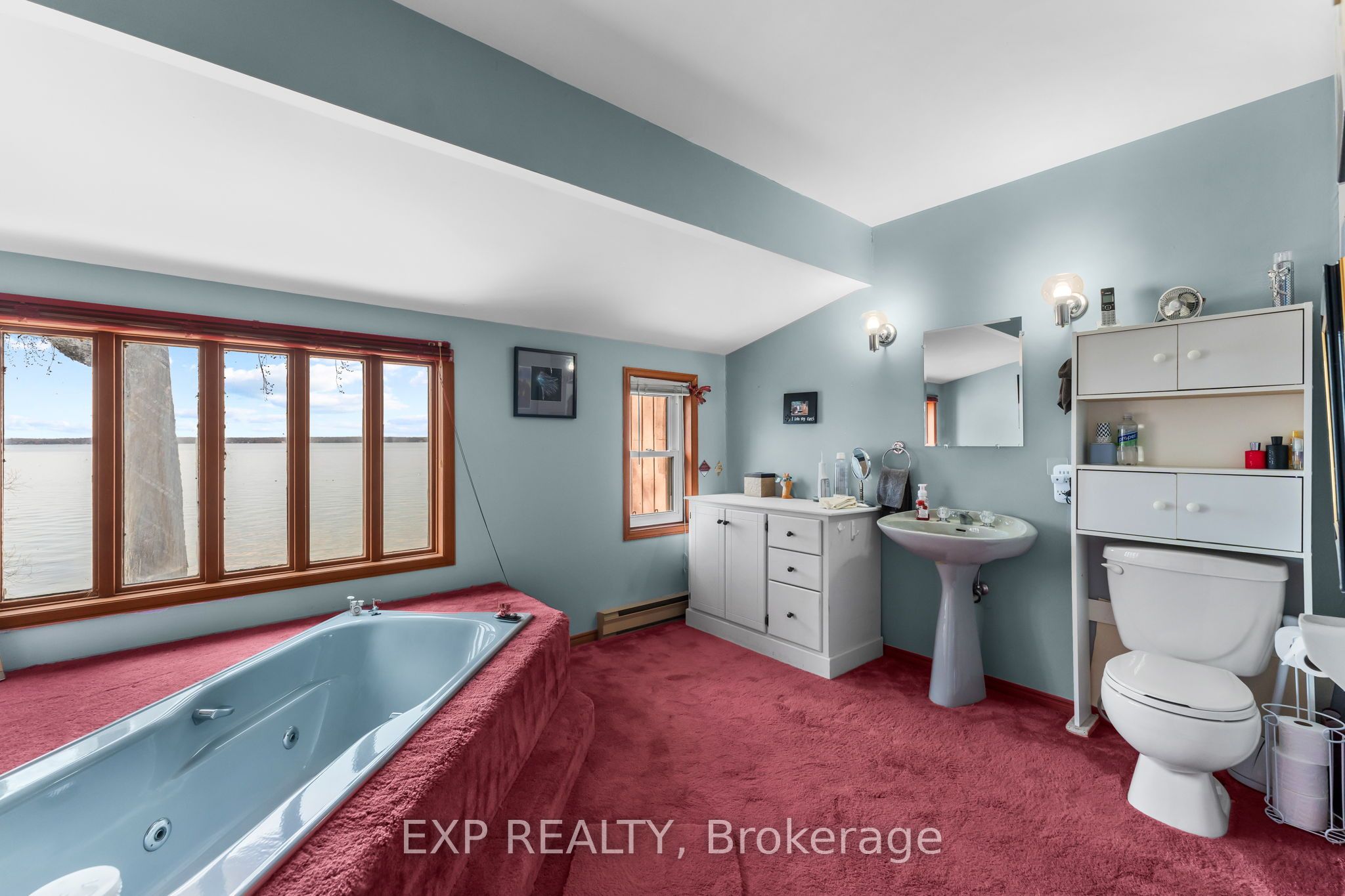 582 Duclos Point Road Property Photo 24