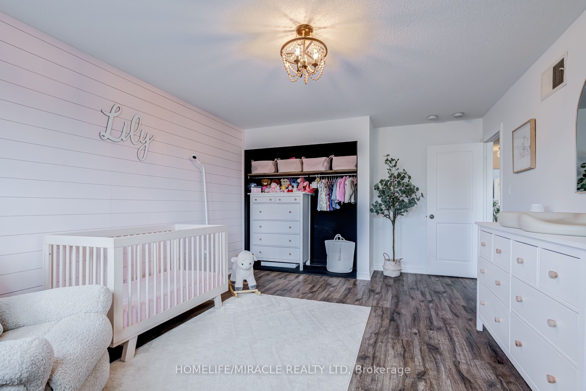 45 Burke Street Property Photo 26
