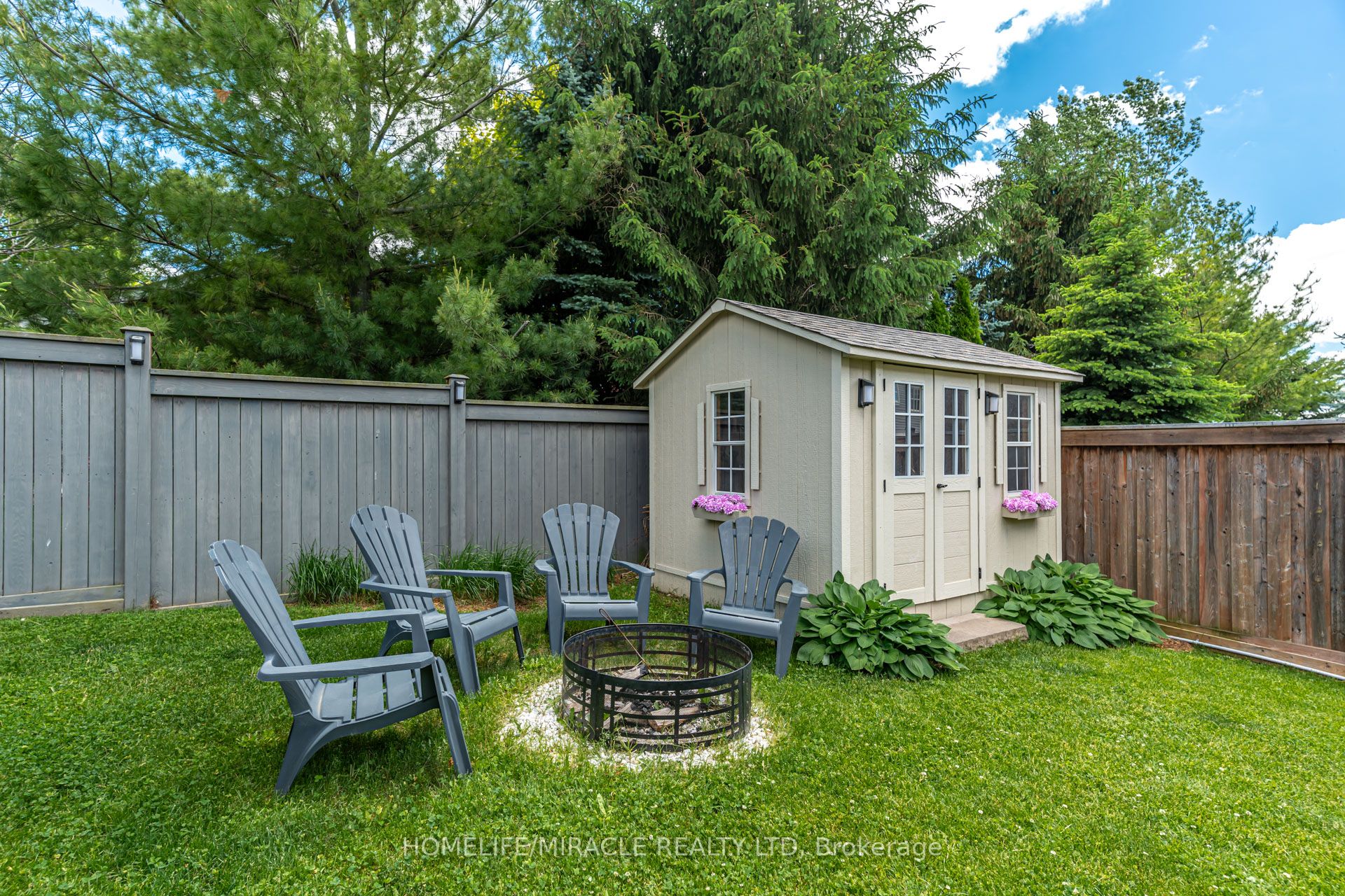 45 Burke Street Property Photo 45