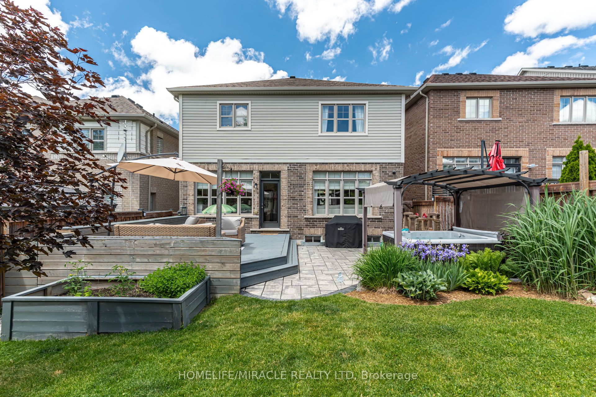 45 Burke Street Property Photo 46