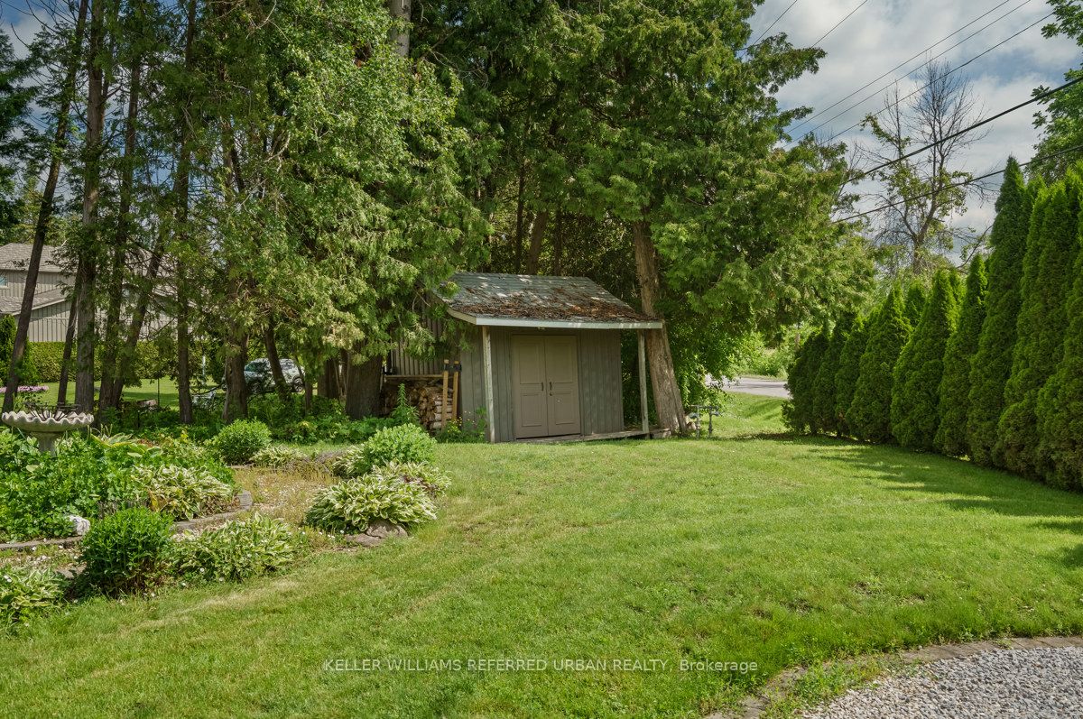 24960 Thorah Park Boulevard Property Photo 12