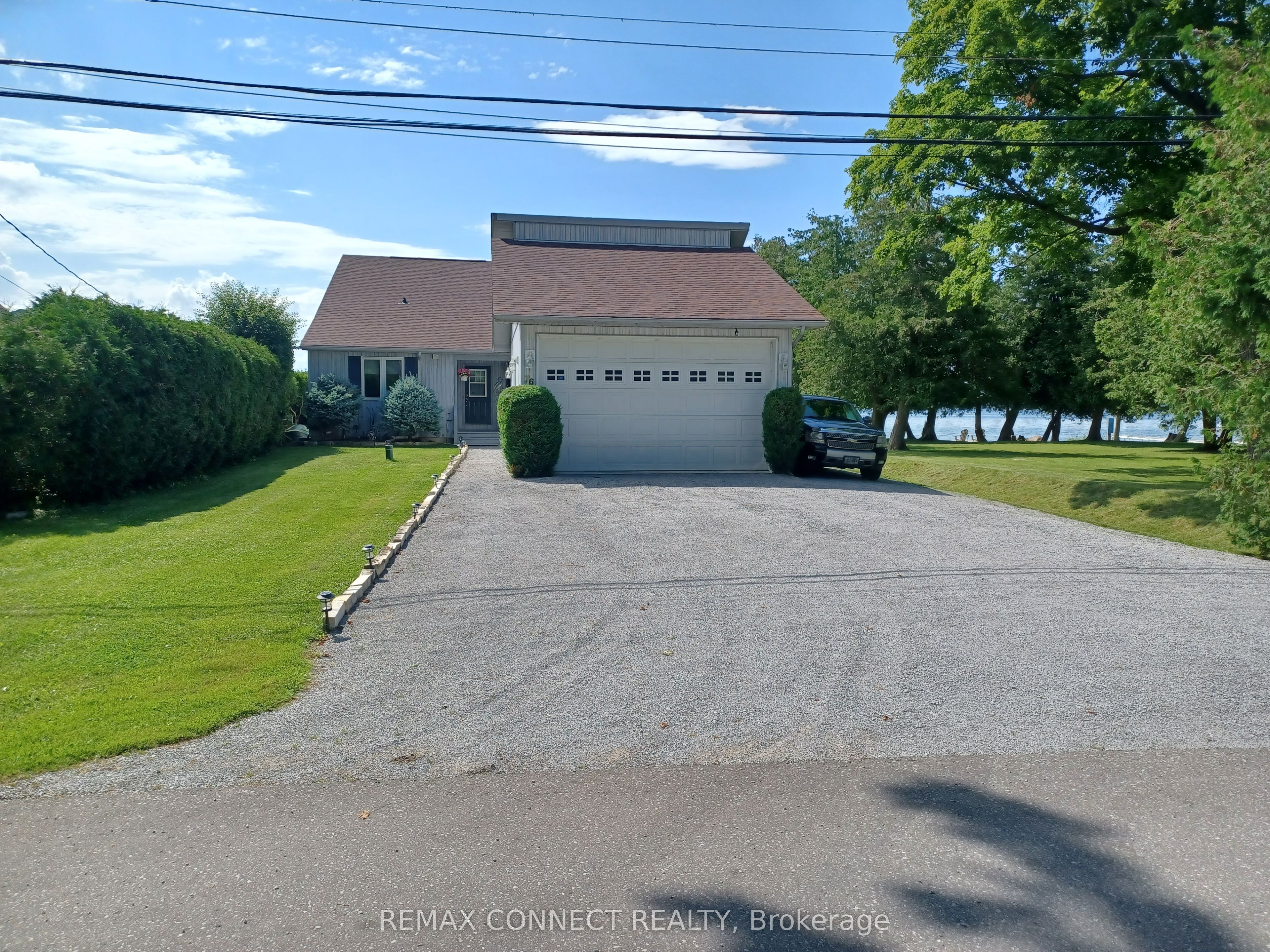 76 Blue Heron Drive Property Photo 3