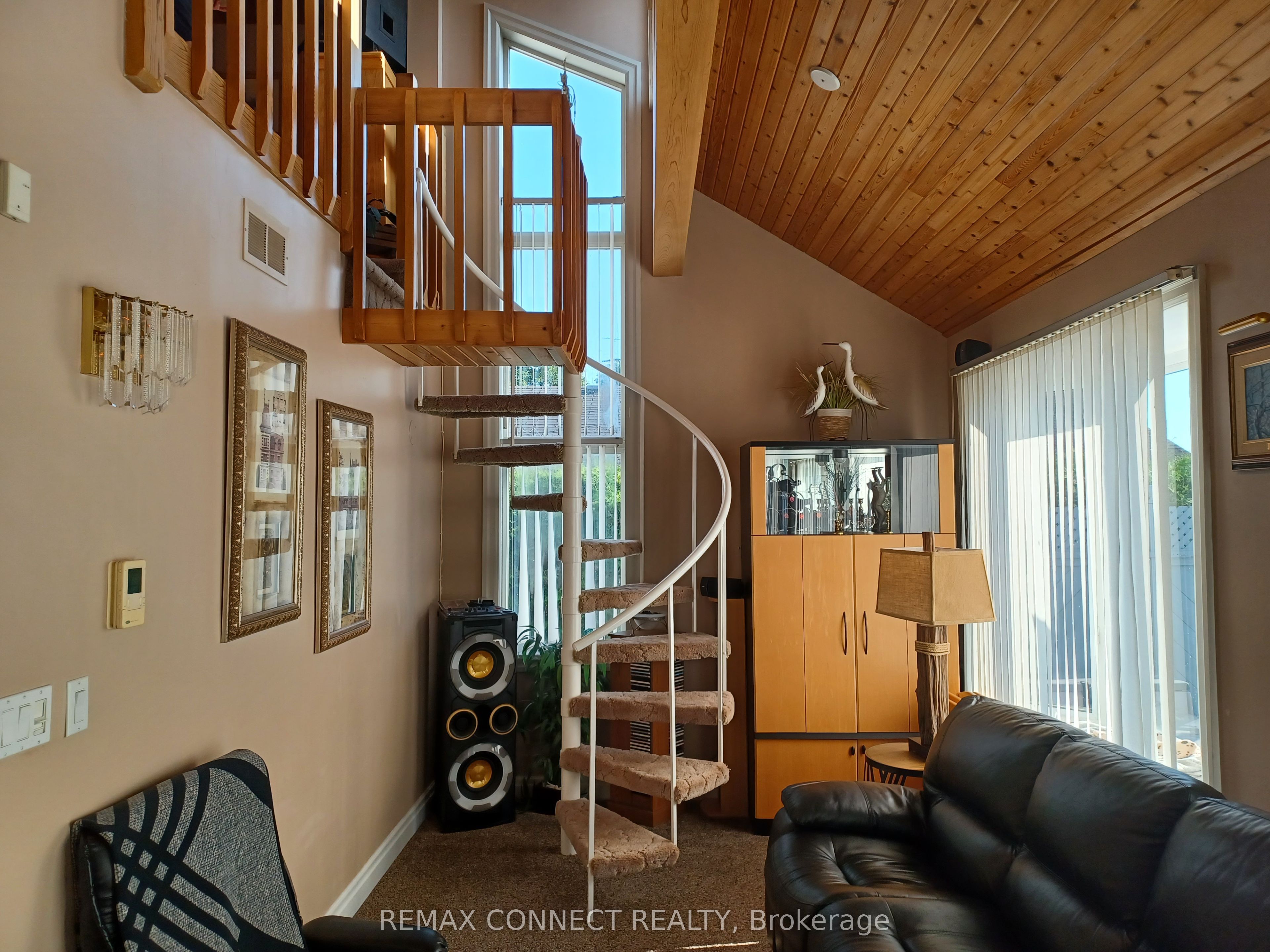 76 Blue Heron Drive Property Photo 13