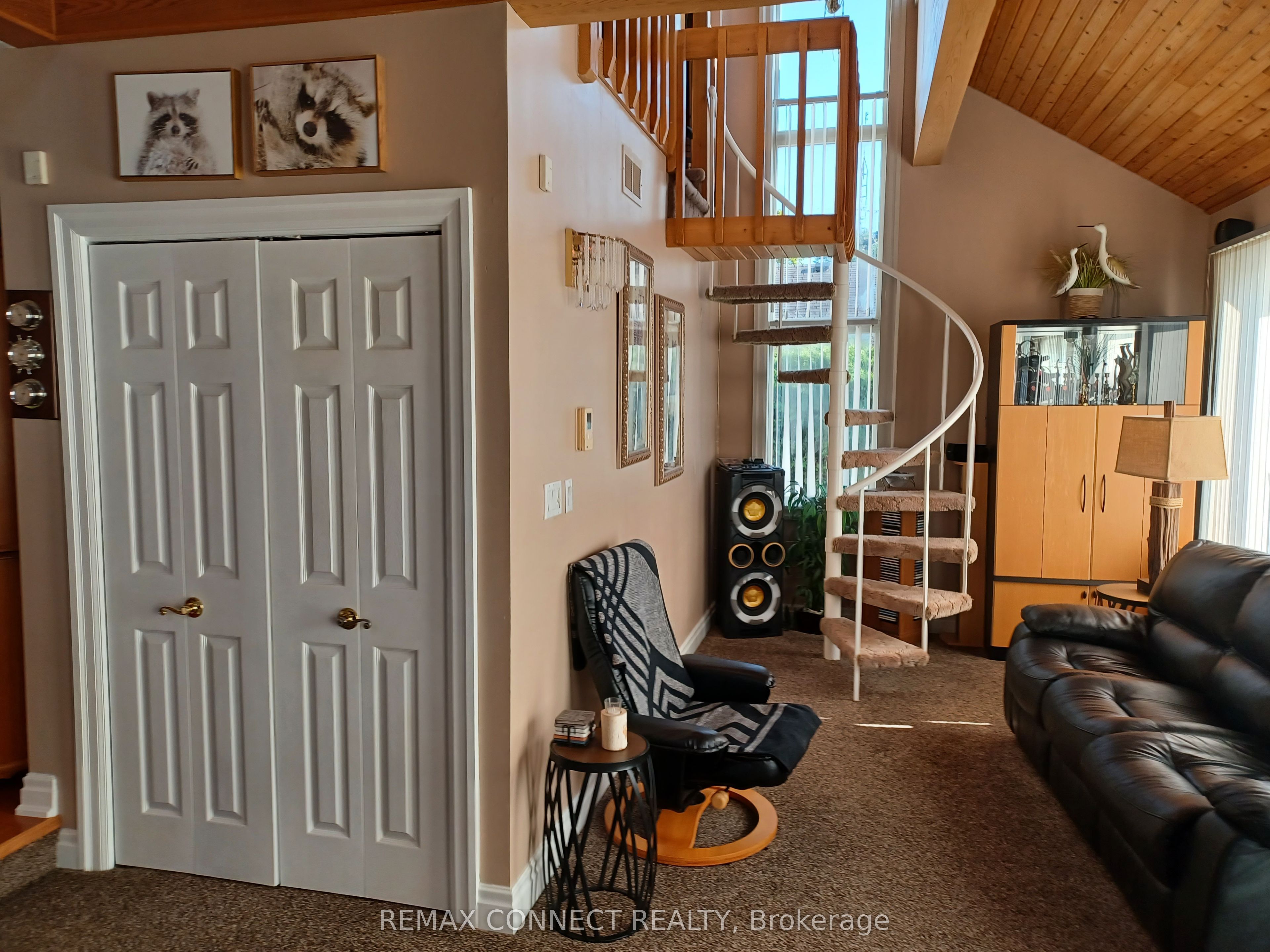 76 Blue Heron Drive Property Photo 14