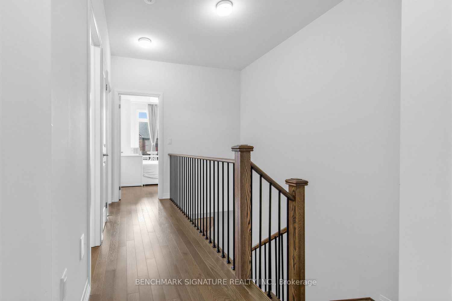 163 Tempel Street Property Photo 13