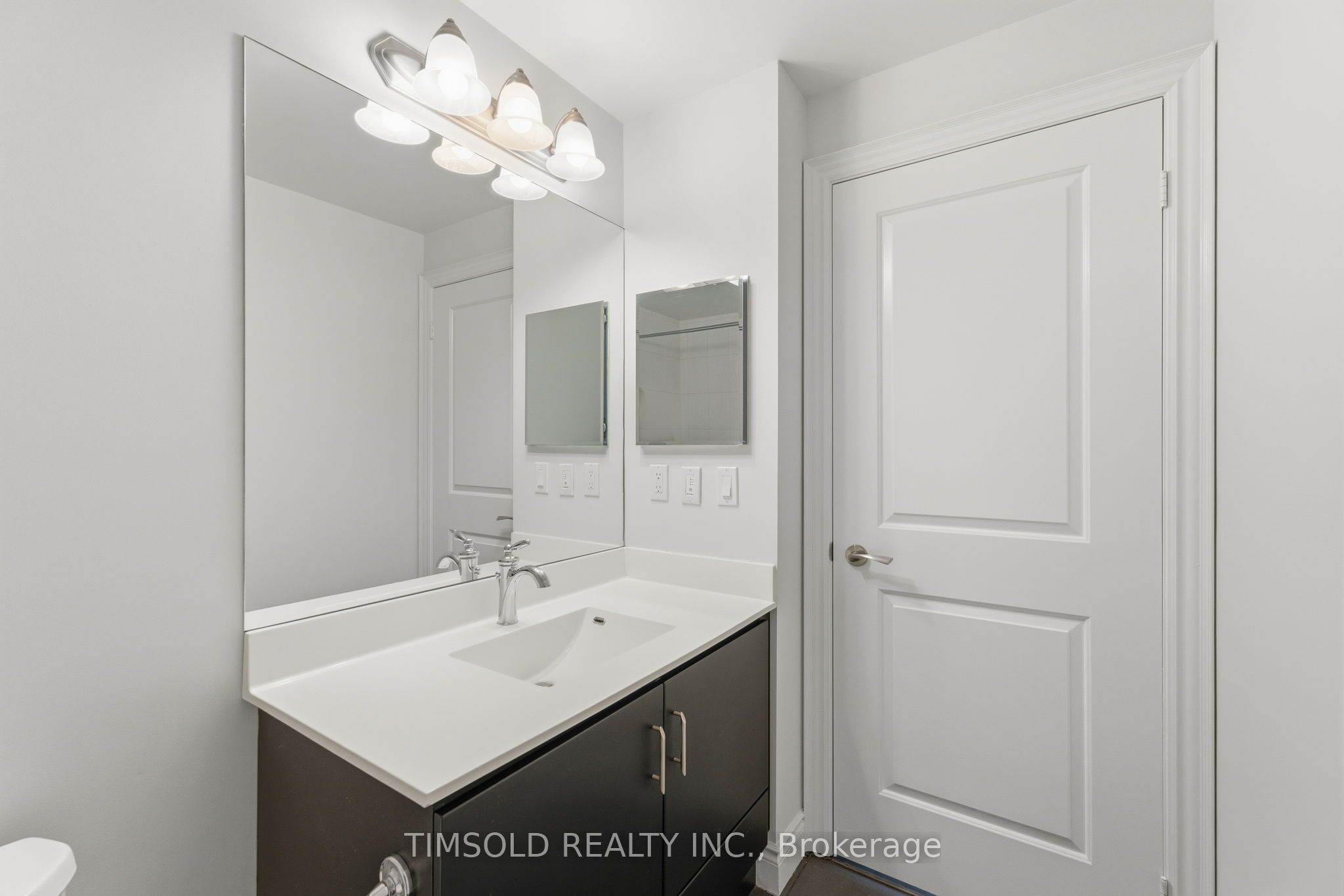 33 Clegg Road 1012 Property Photo 27