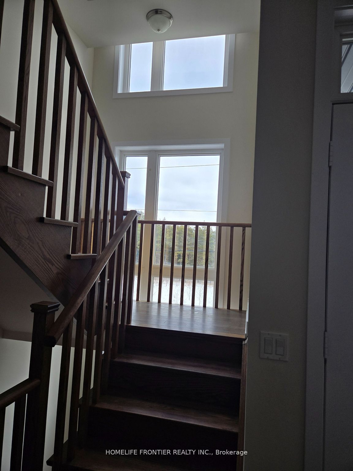 39 Credit Lane Property Photo 8