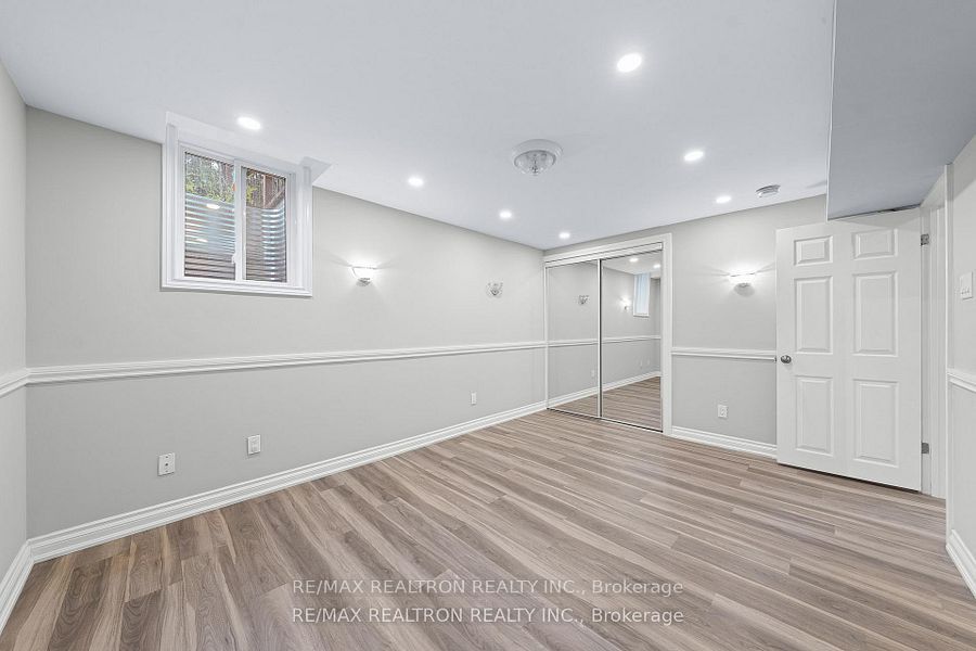 162 Walton Drive Basement Property Photo 15