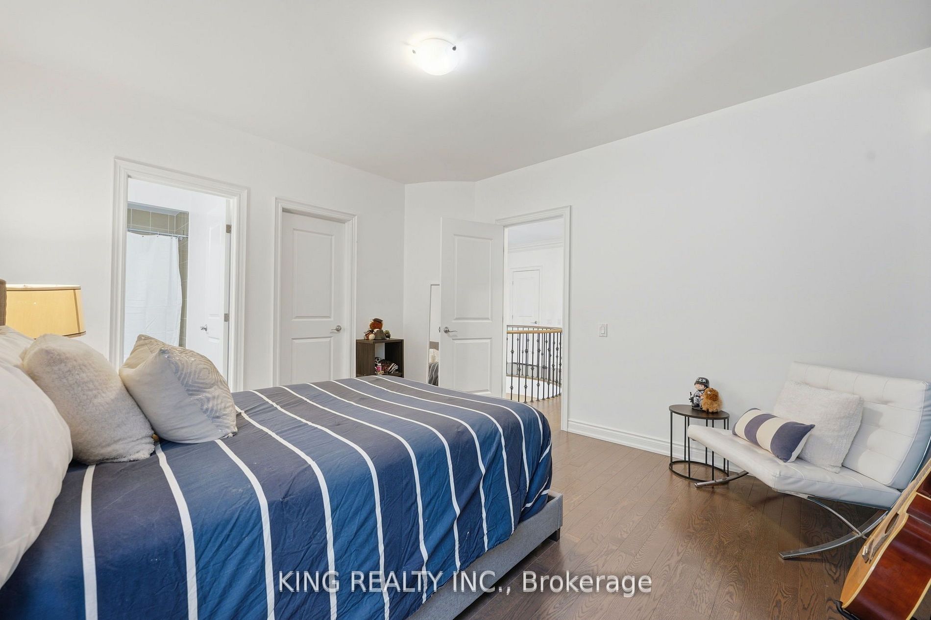 76 Chesney Crescent Property Photo 32