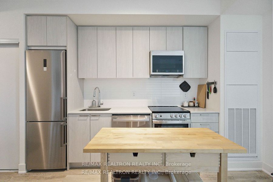 185 Deerfield Road 315 Property Photo 7