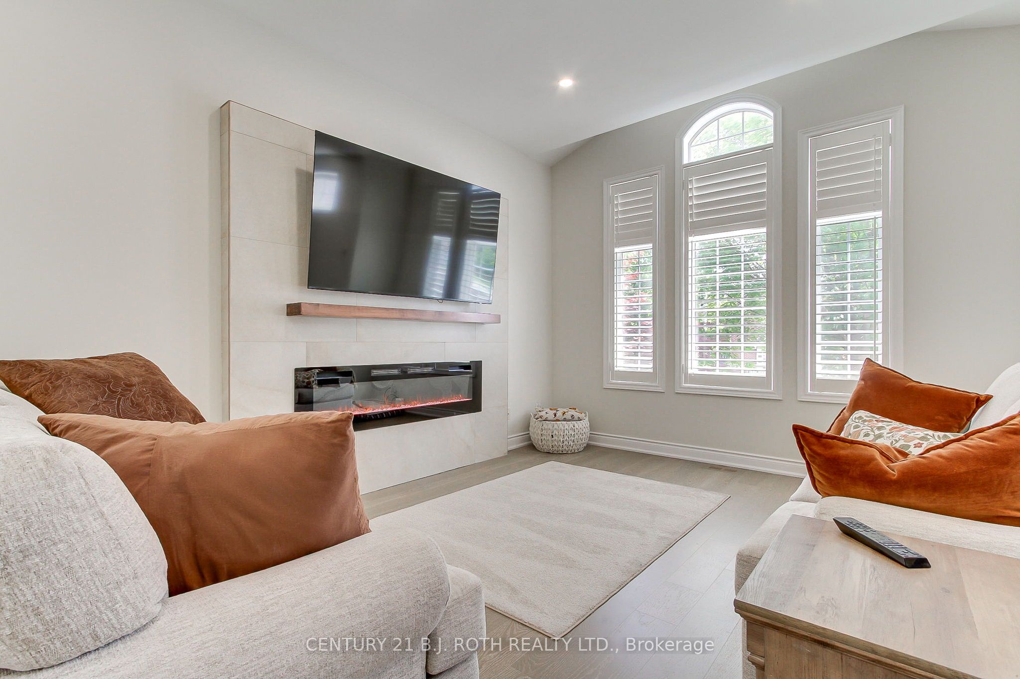 28 Poplar Drive Property Photo 6