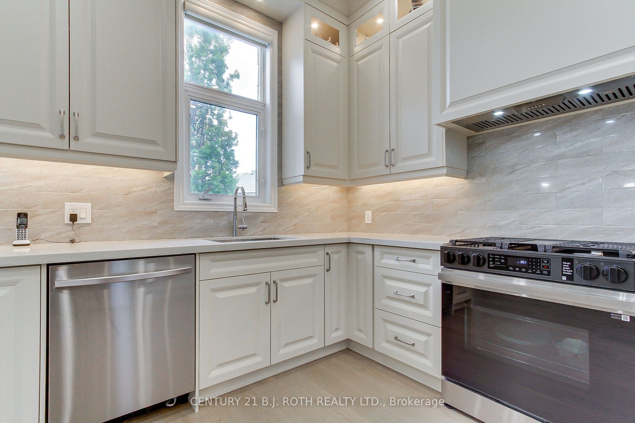 28 Poplar Drive Property Photo 11