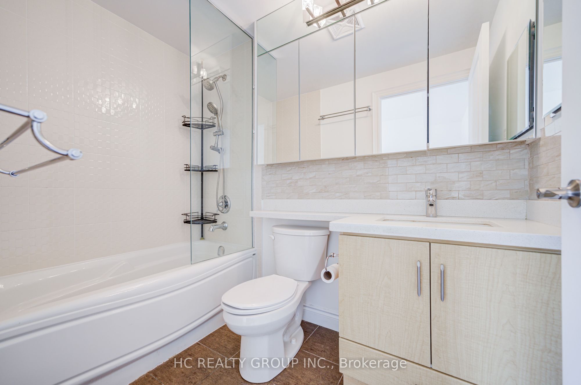 89 South Town Centre Boulevard 1102 Property Photo 16