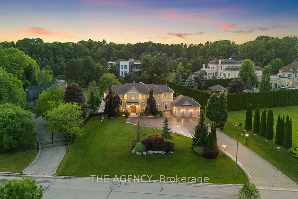 16 DEW DROP Court Property Photo 1
